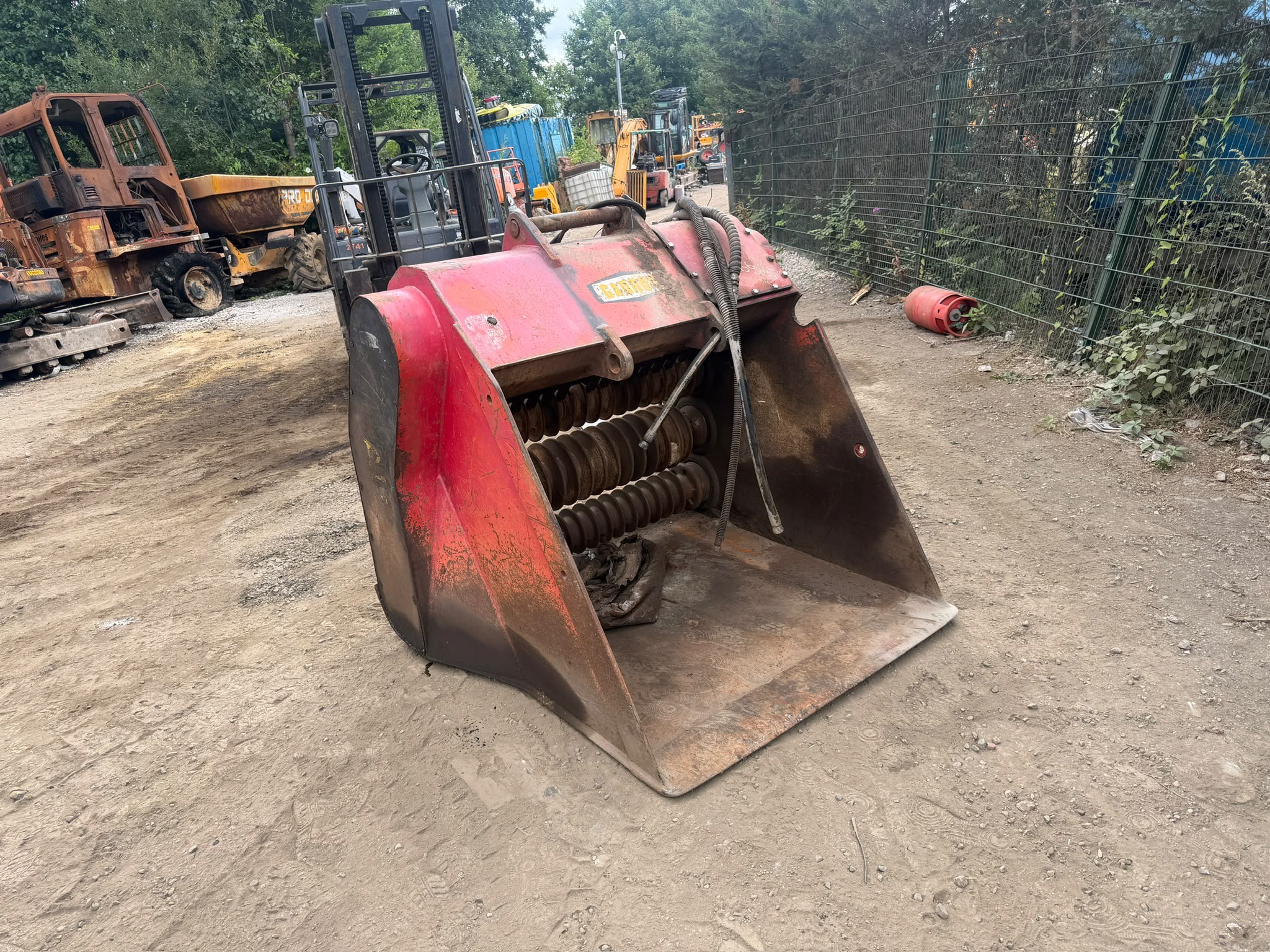 GANNON HYDRAULIC EXCAVATOR SCREENING BUCKET