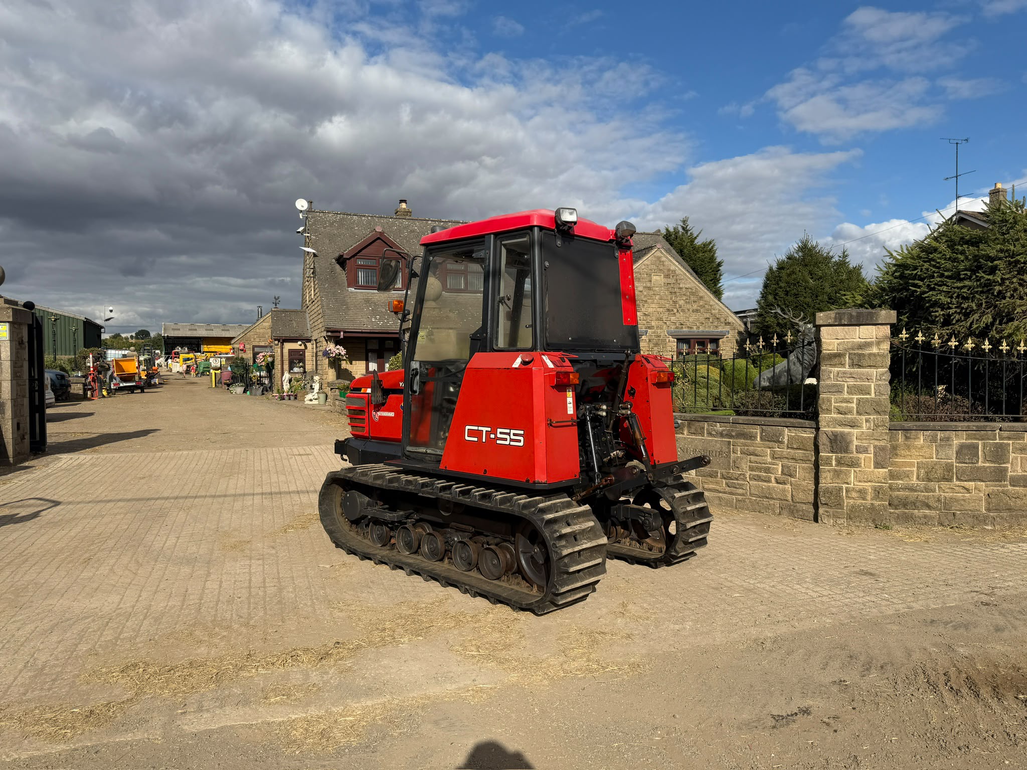 Yanmar tractor for sale in Pilsley, Chesterfield — photo 12