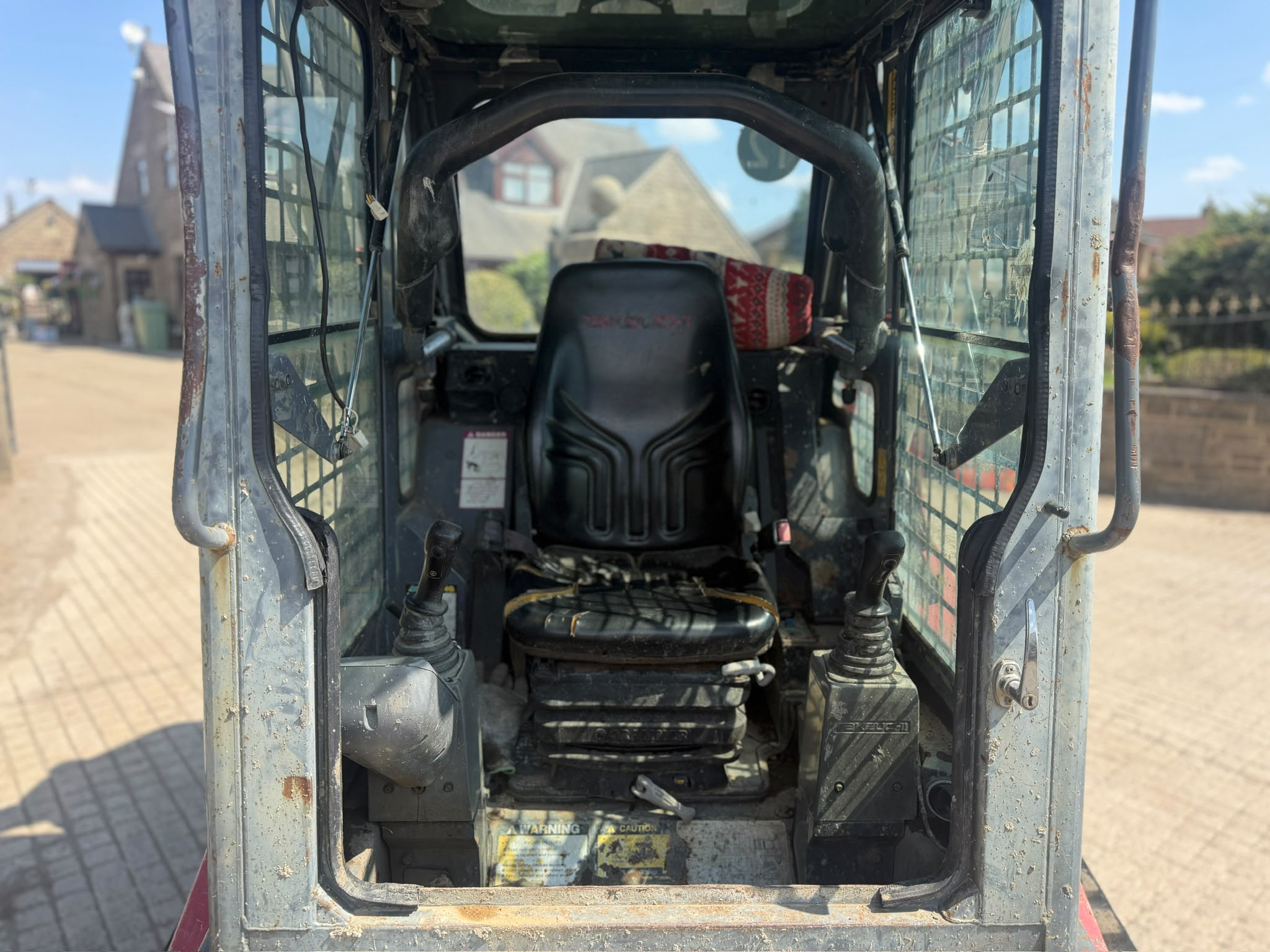 Takeuchi loader for sale in Pilsley, Chesterfield — photo 7