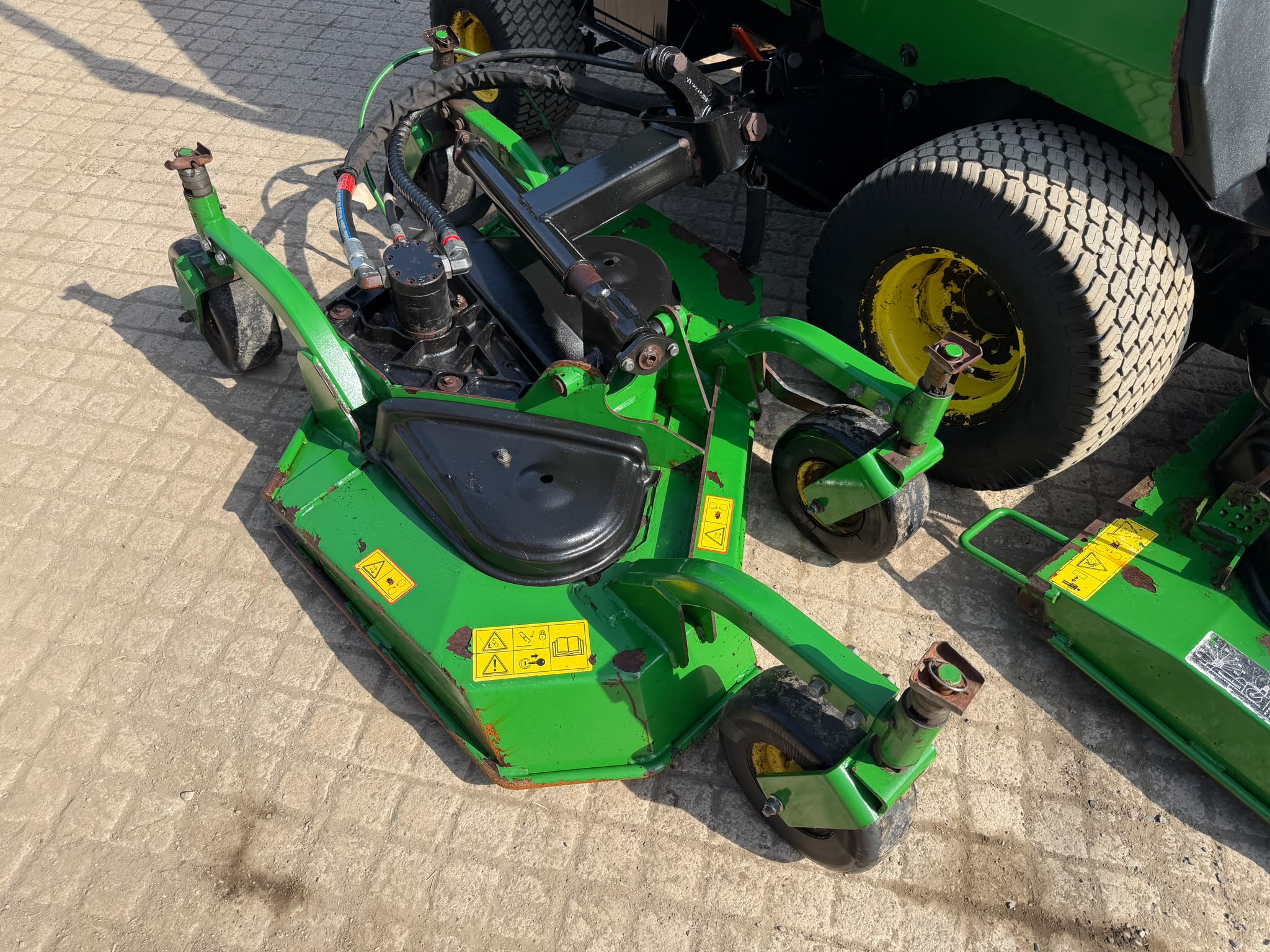 2013 John Deere mower for sale in Pilsley, Chesterfield — photo 4