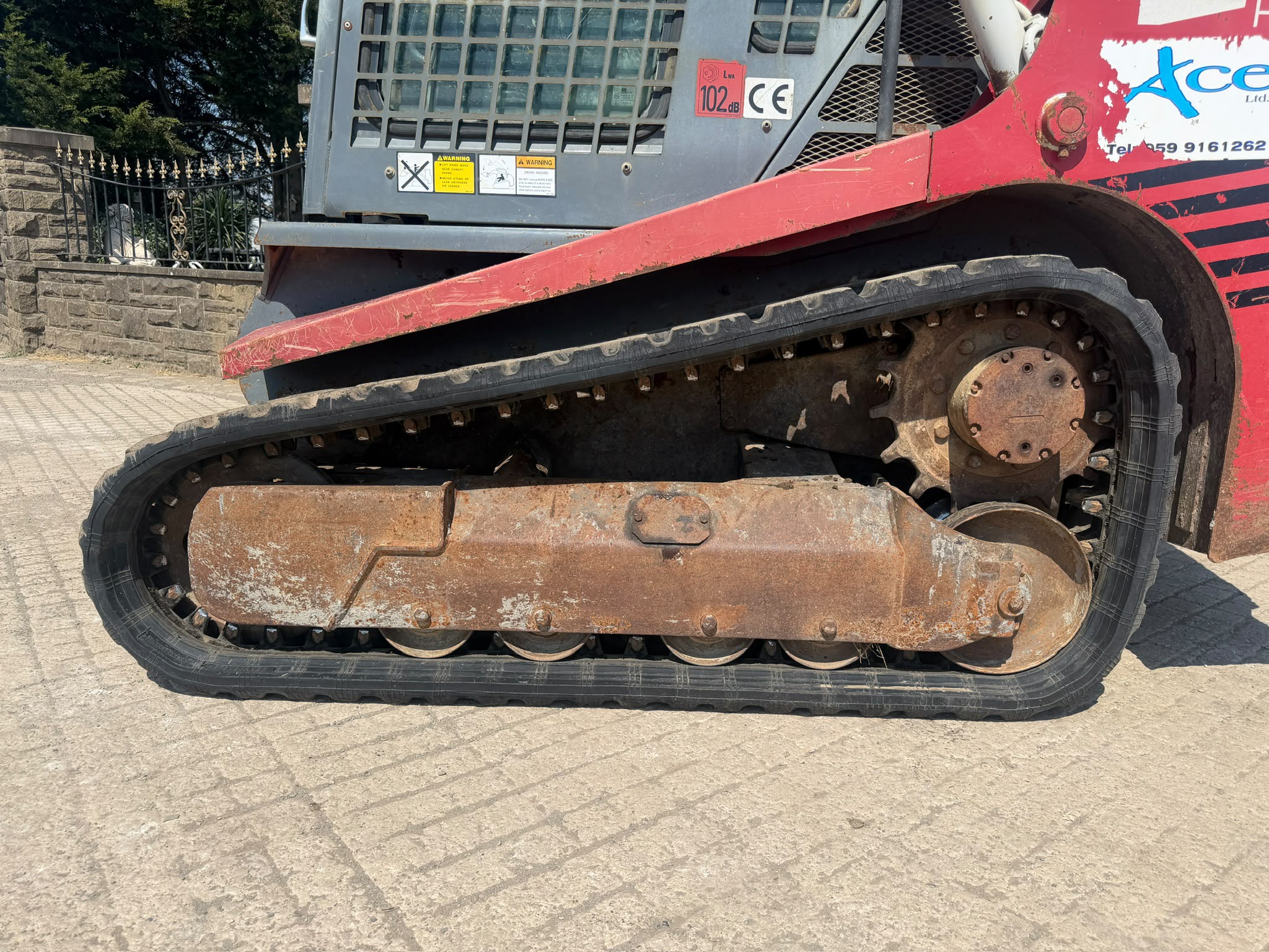 Takeuchi loader for sale in Pilsley, Chesterfield — photo 3