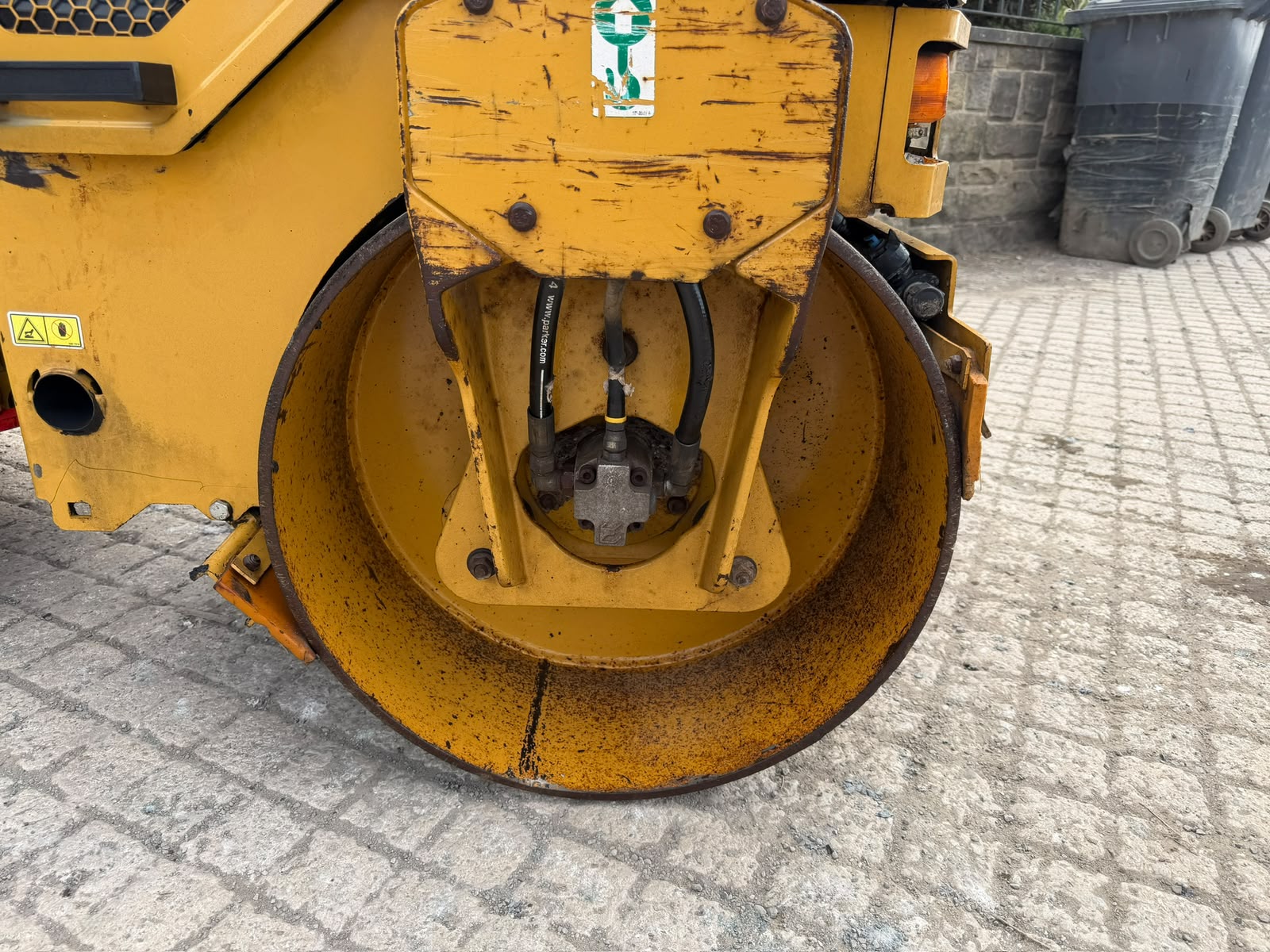 2016 Caterpillar compactor for sale in Pilsley, Chesterfield — photo 8
