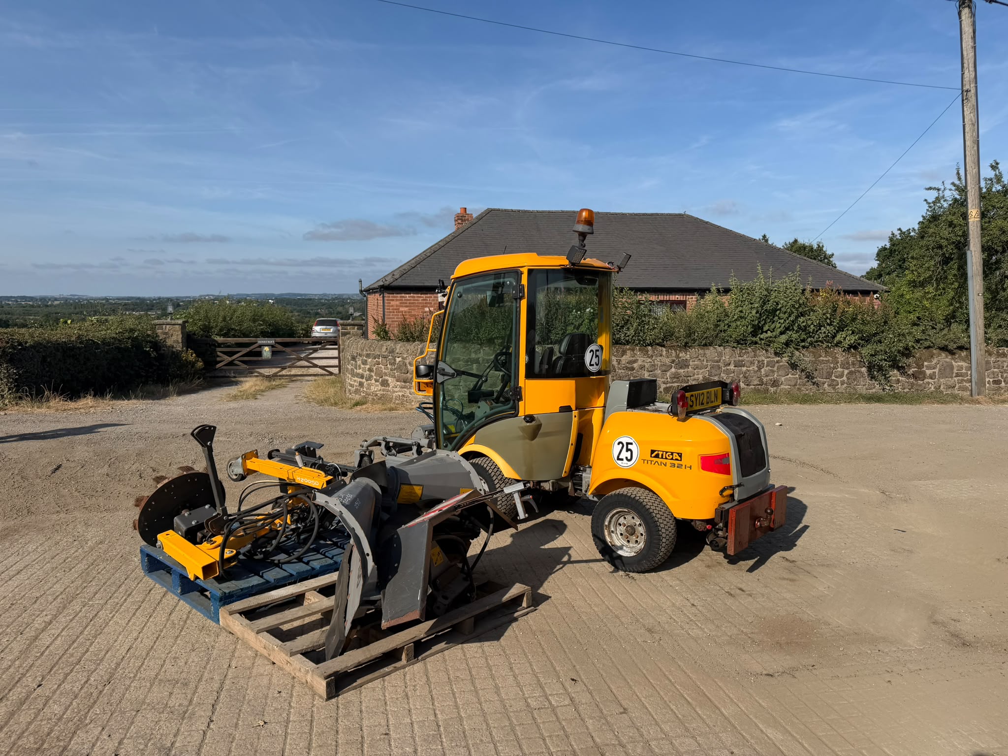 2012 mower for sale in Pilsley, Chesterfield — photo 11