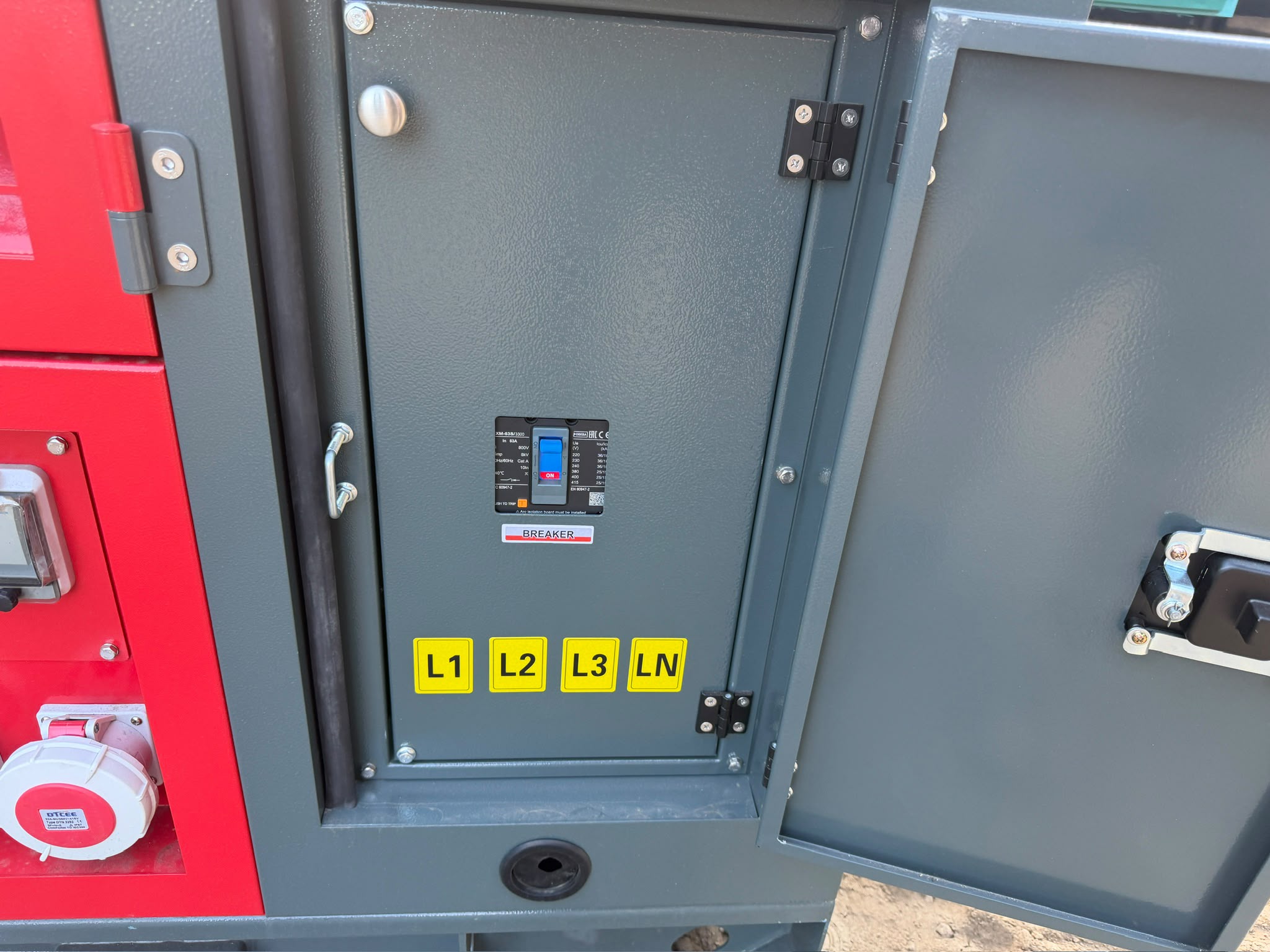 2026 compactor for sale in Pilsley, Chesterfield — photo 6
