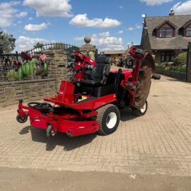 TORO GROUNDSMASTER 4000-D 4WD RIDE ON BATWING MOWER