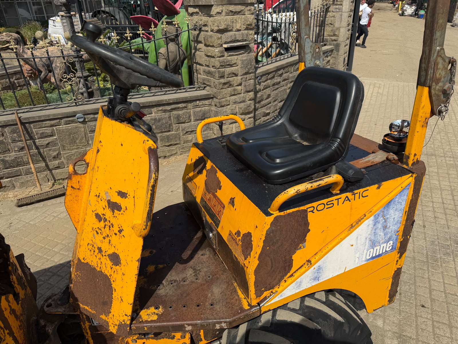 2009 Thwaites dumper for sale in Pilsley, Chesterfield — photo 7