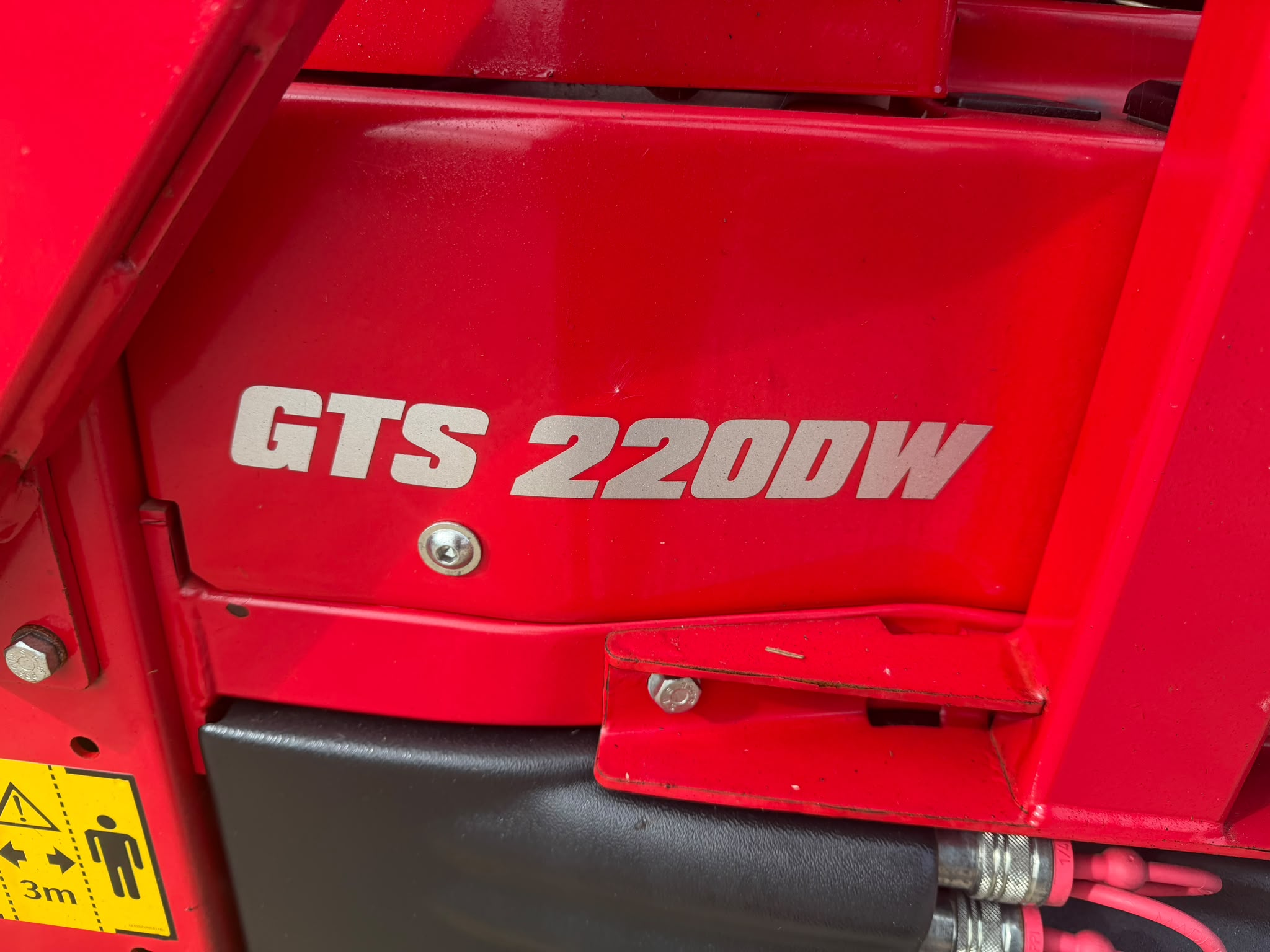2022 mower for sale in Pilsley, Chesterfield — photo 3