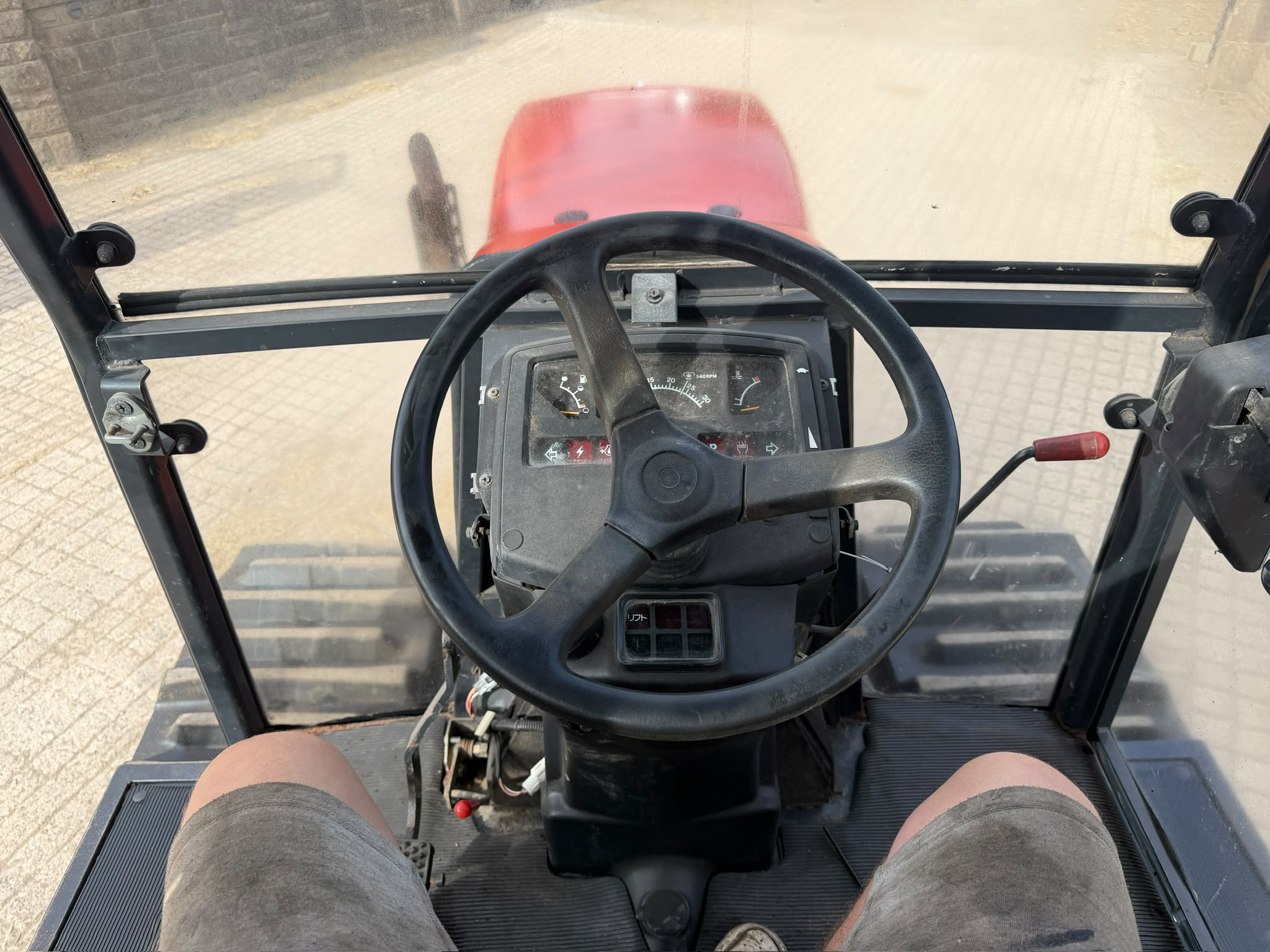 Yanmar tractor for sale in Pilsley, Chesterfield — photo 4