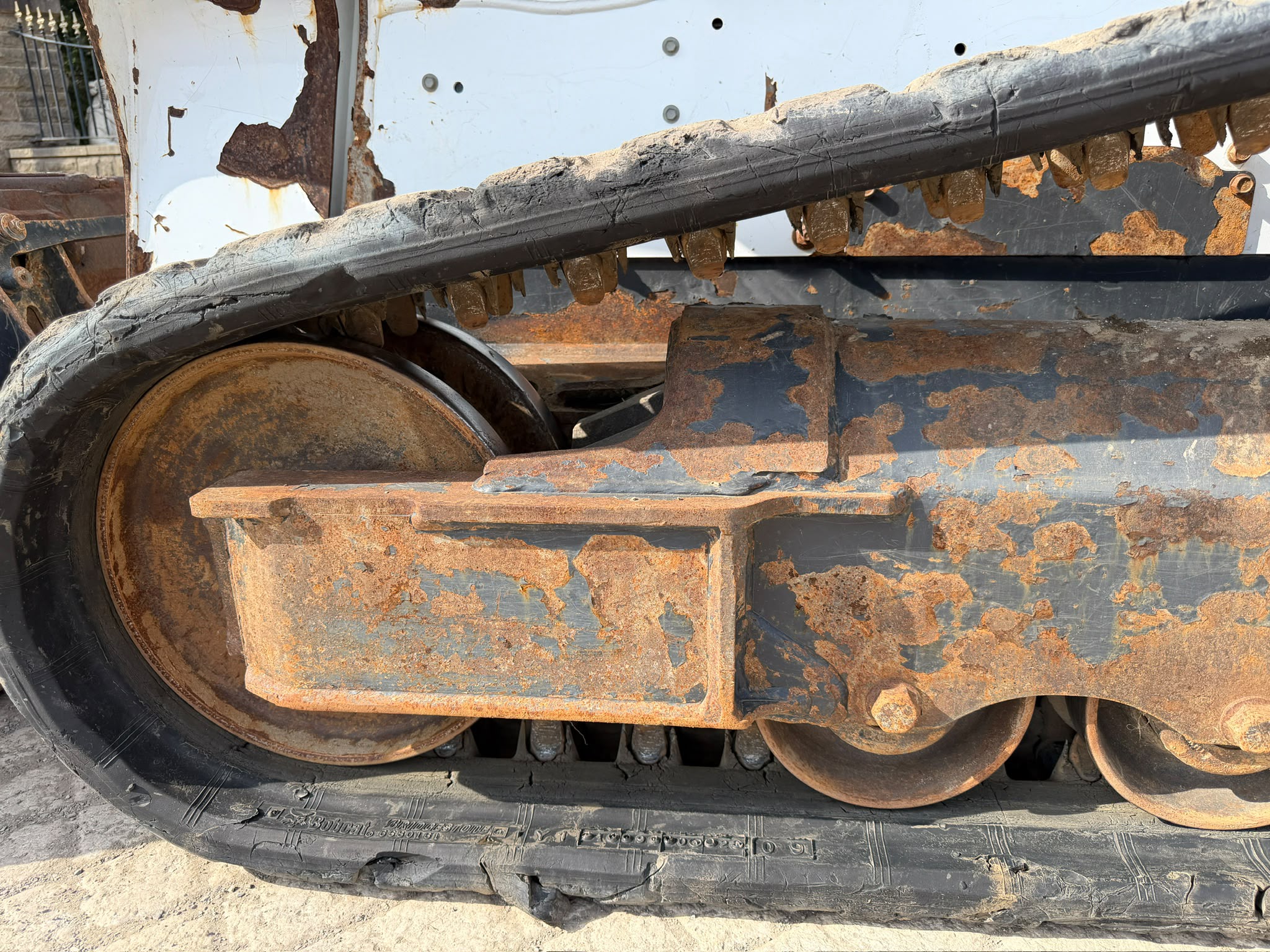 2022 Bobcat loader for sale in Pilsley, Chesterfield — photo 4