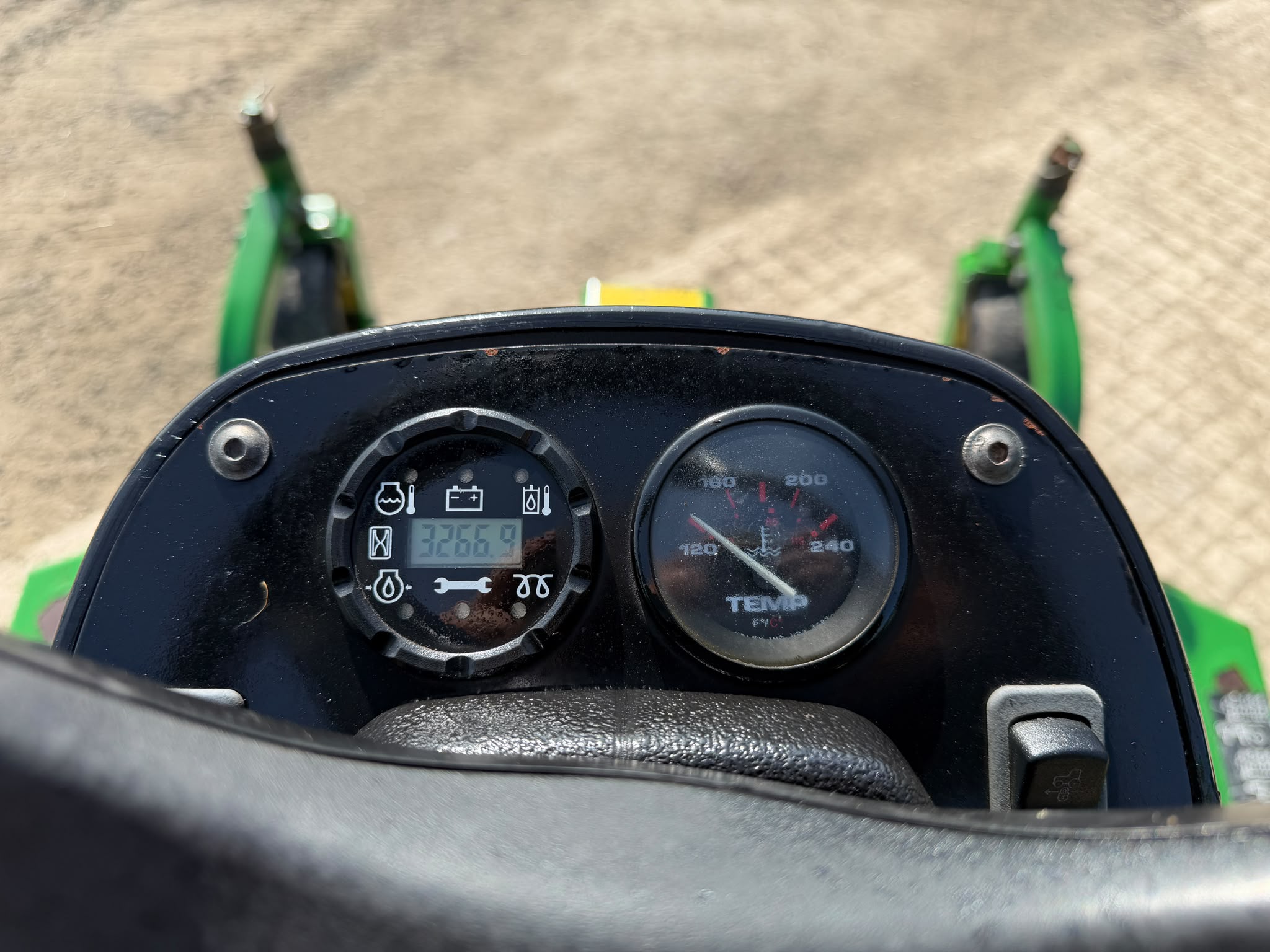 2013 John Deere mower for sale in Pilsley, Chesterfield — photo 2