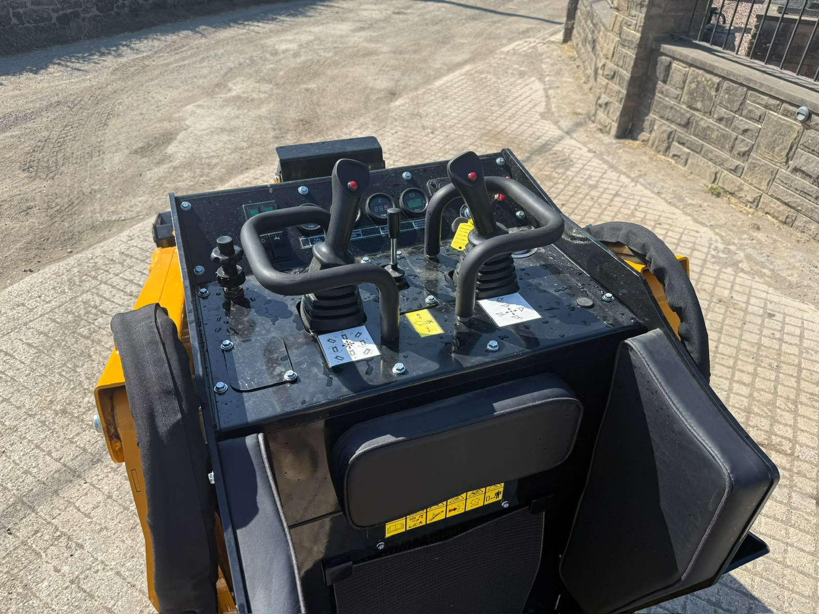 2026 loader for sale in Pilsley, Chesterfield — photo 5