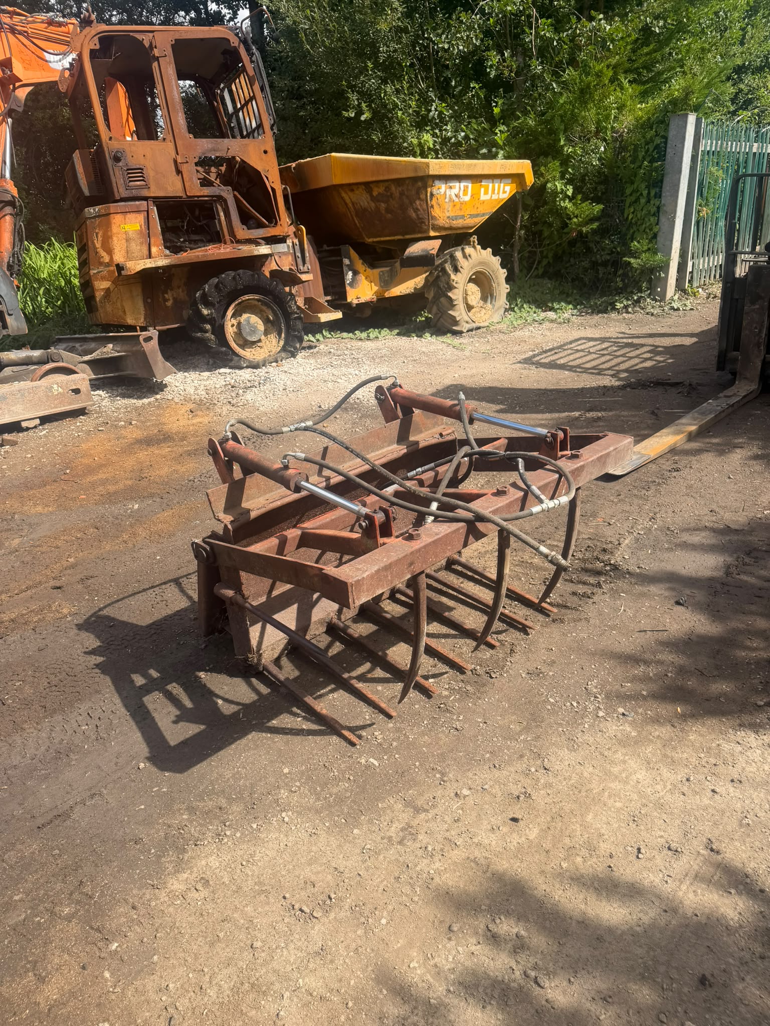 Bobcat loader for sale in Pilsley, Chesterfield — photo 2