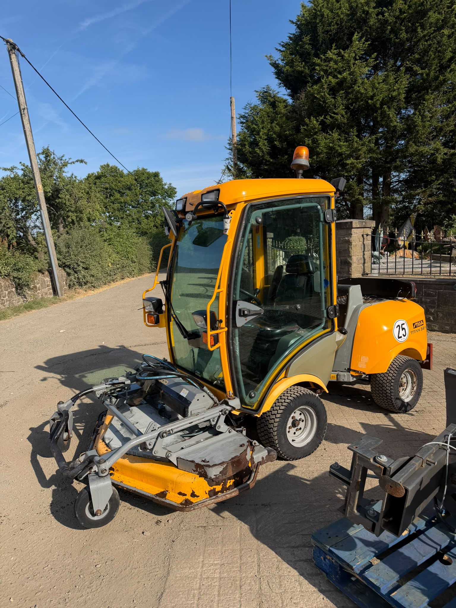 2012 mower for sale in Pilsley, Chesterfield — photo 8