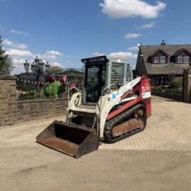 TAKEUCHI TL130 TRACKED SKIDSTEER LOADER