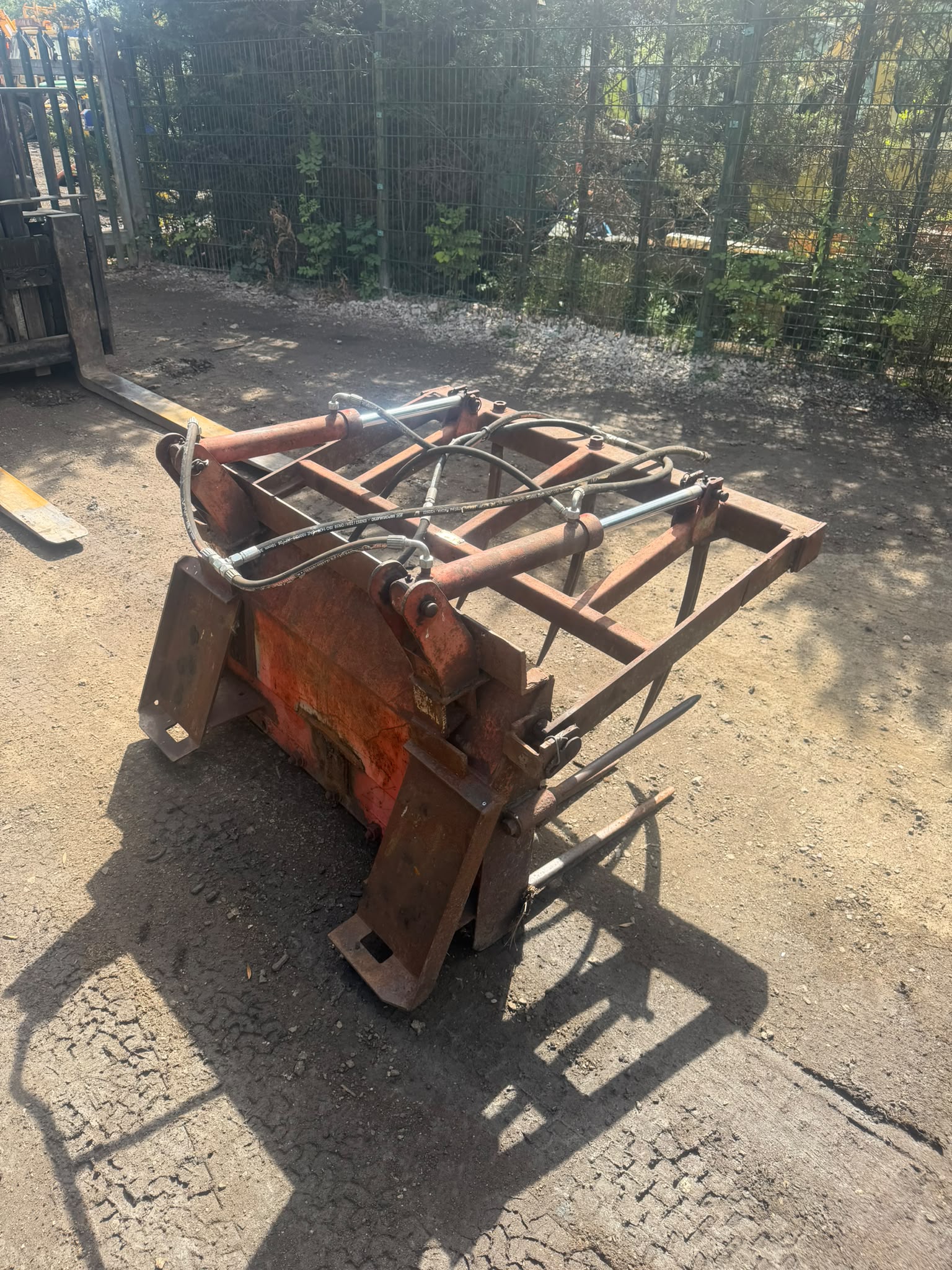 Bobcat loader for sale in Pilsley, Chesterfield — photo 4