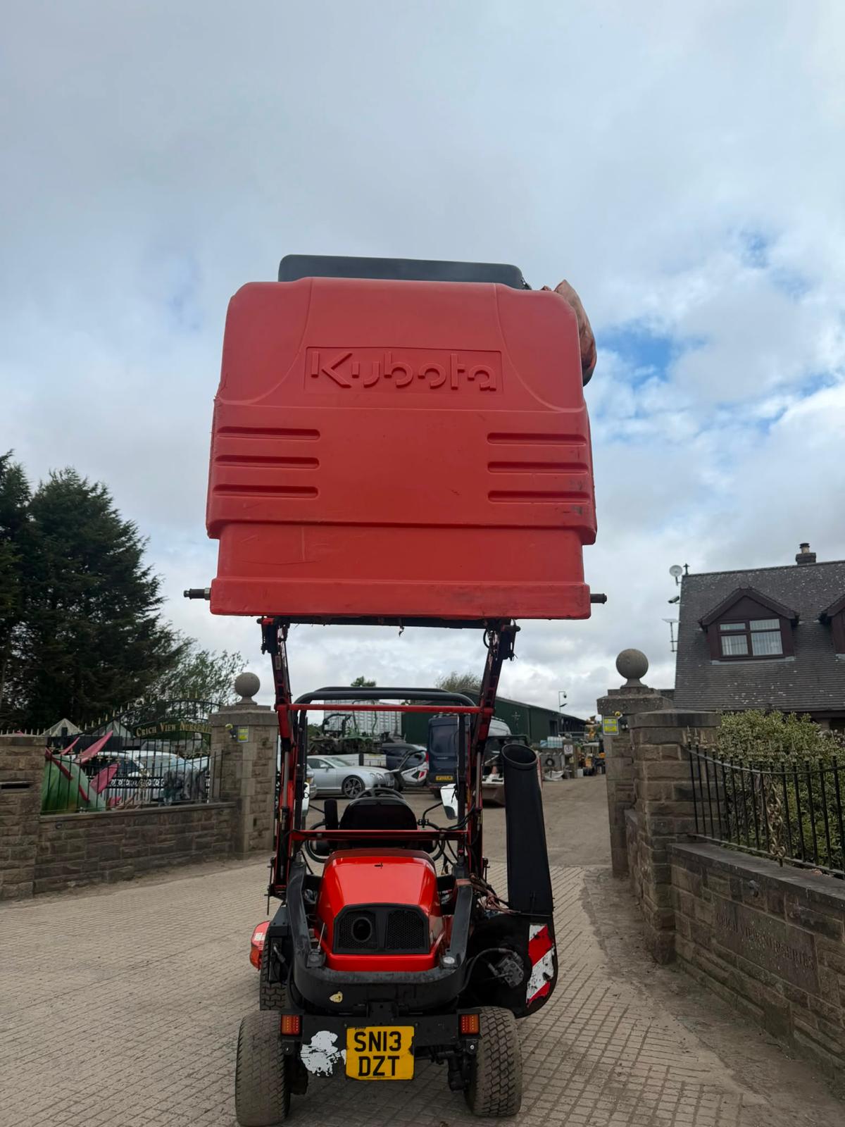 2013 Kubota mower for sale in Pilsley, Chesterfield — photo 3