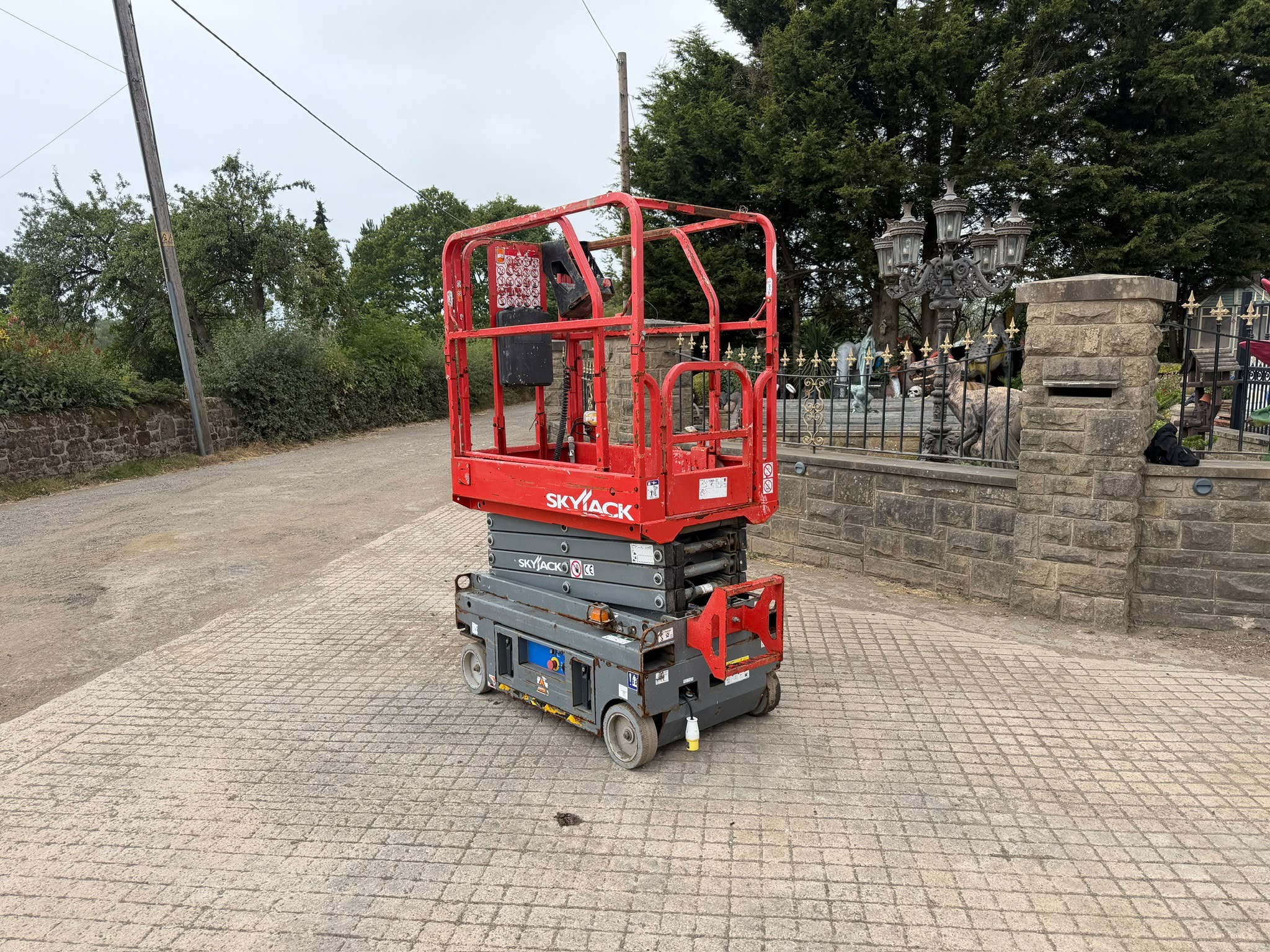 2021 SKYJACK MANTALL SJ3014 6.4MTR ELECTRIC SCISSOR LIFT