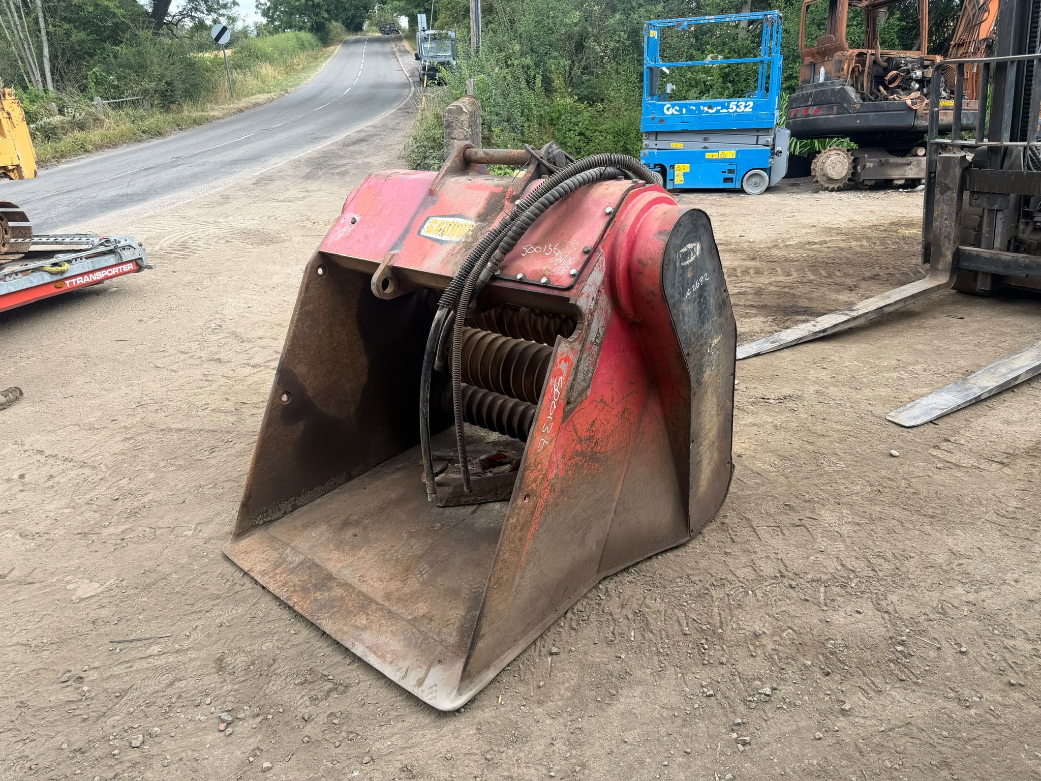 GANNON HYDRAULIC EXCAVATOR SCREENING BUCKET excavator for sale in Pilsley, Chesterfield — photo 2