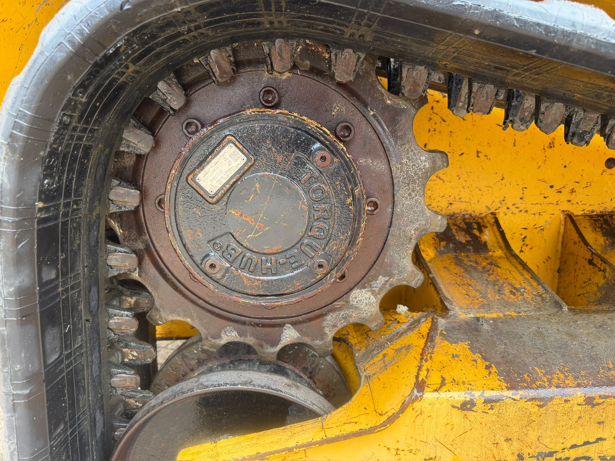 2020 loader for sale in Pilsley, Chesterfield — photo 11