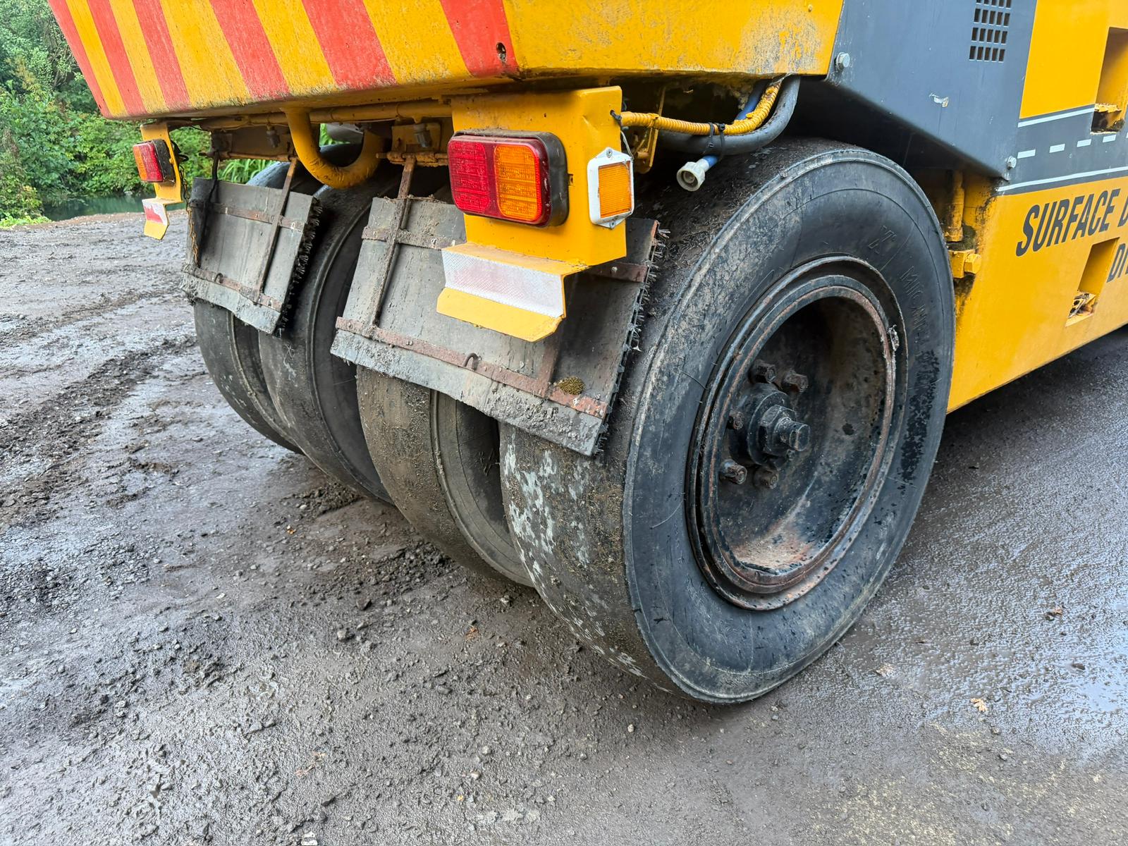 ALBARET PF2 ORTHOPACTOR RUBBER WHEELED COMPACTOR compactor for sale in Pilsley, Chesterfield — photo 8