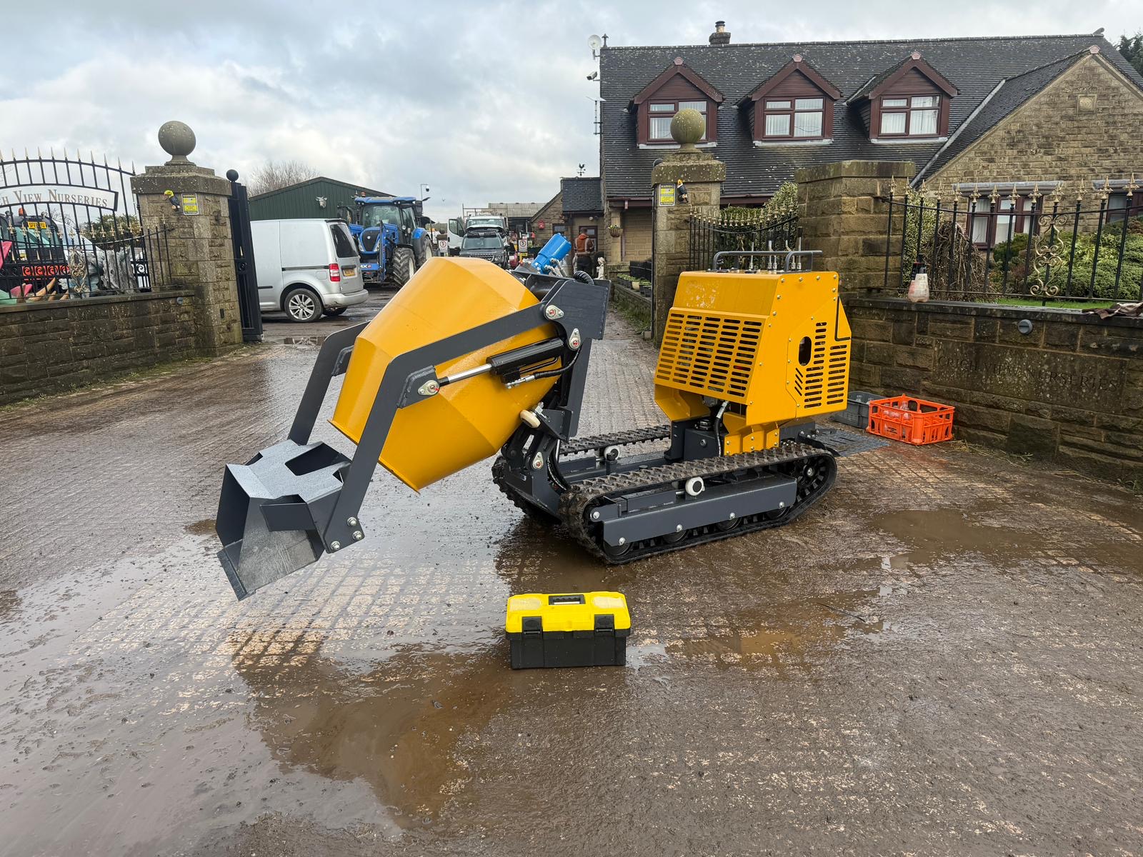 NEW/UNUSED CAPTOK CK-JBC400D DIESEL COMPACT TRACKED SELF LOADING CONCRETE CEMENT MIXER other for sale in Pilsley, Chesterfield — photo 10