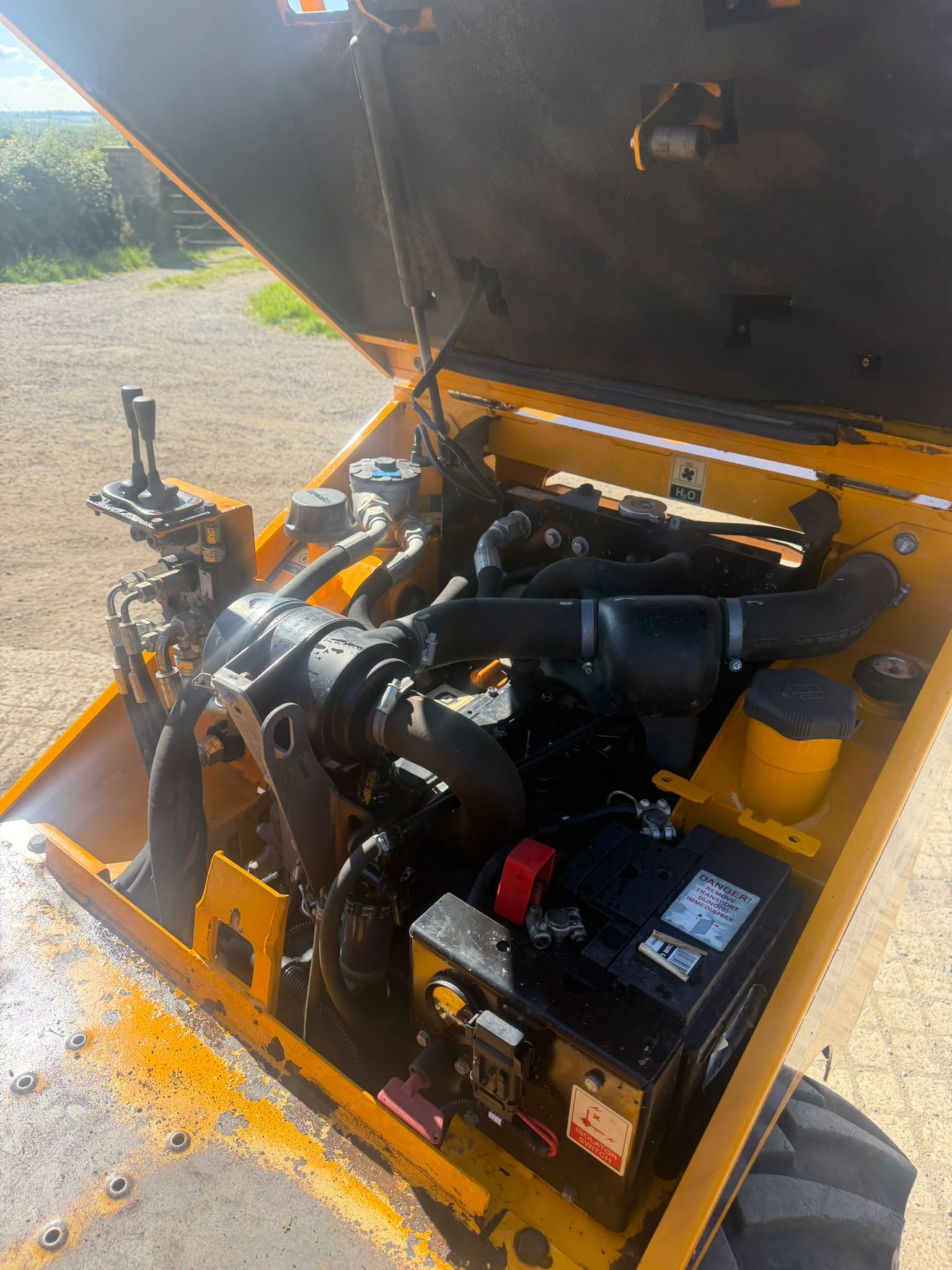 2019 Thwaites dumper for sale in Pilsley, Chesterfield — photo 6