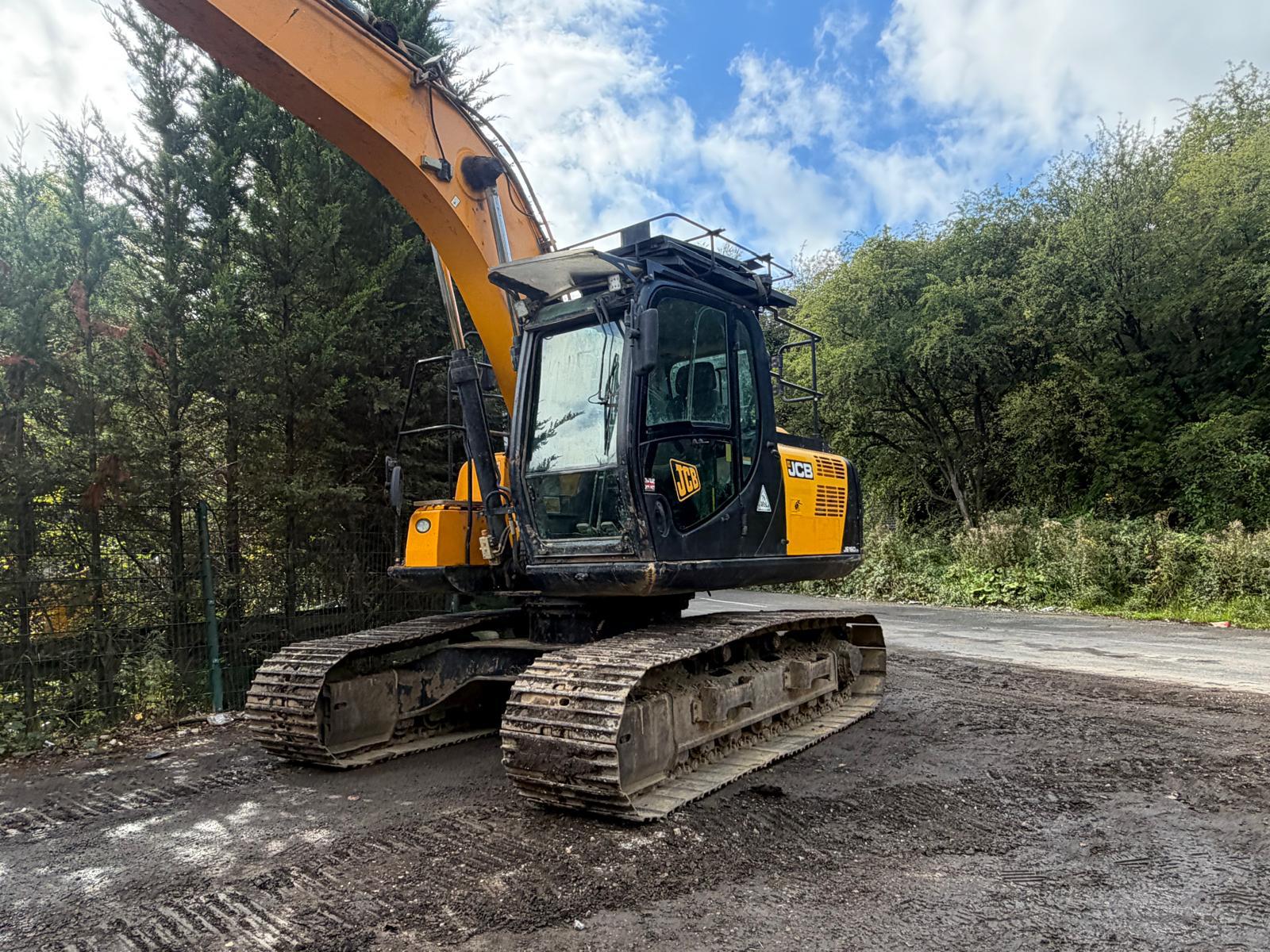 2017 JCB excavator for sale in Pilsley, Chesterfield — photo 12