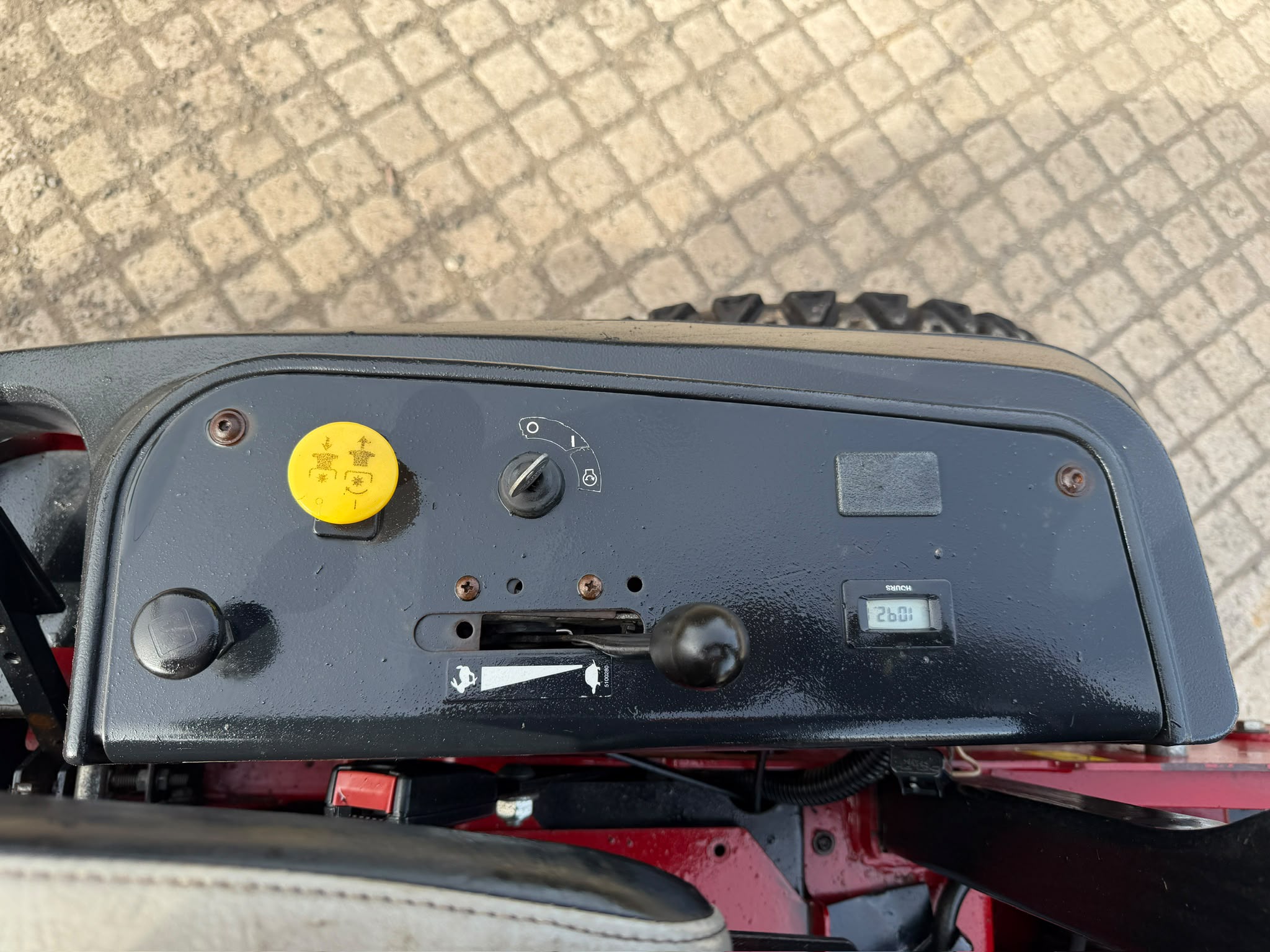 2016 mower for sale in Pilsley, Chesterfield — photo 5
