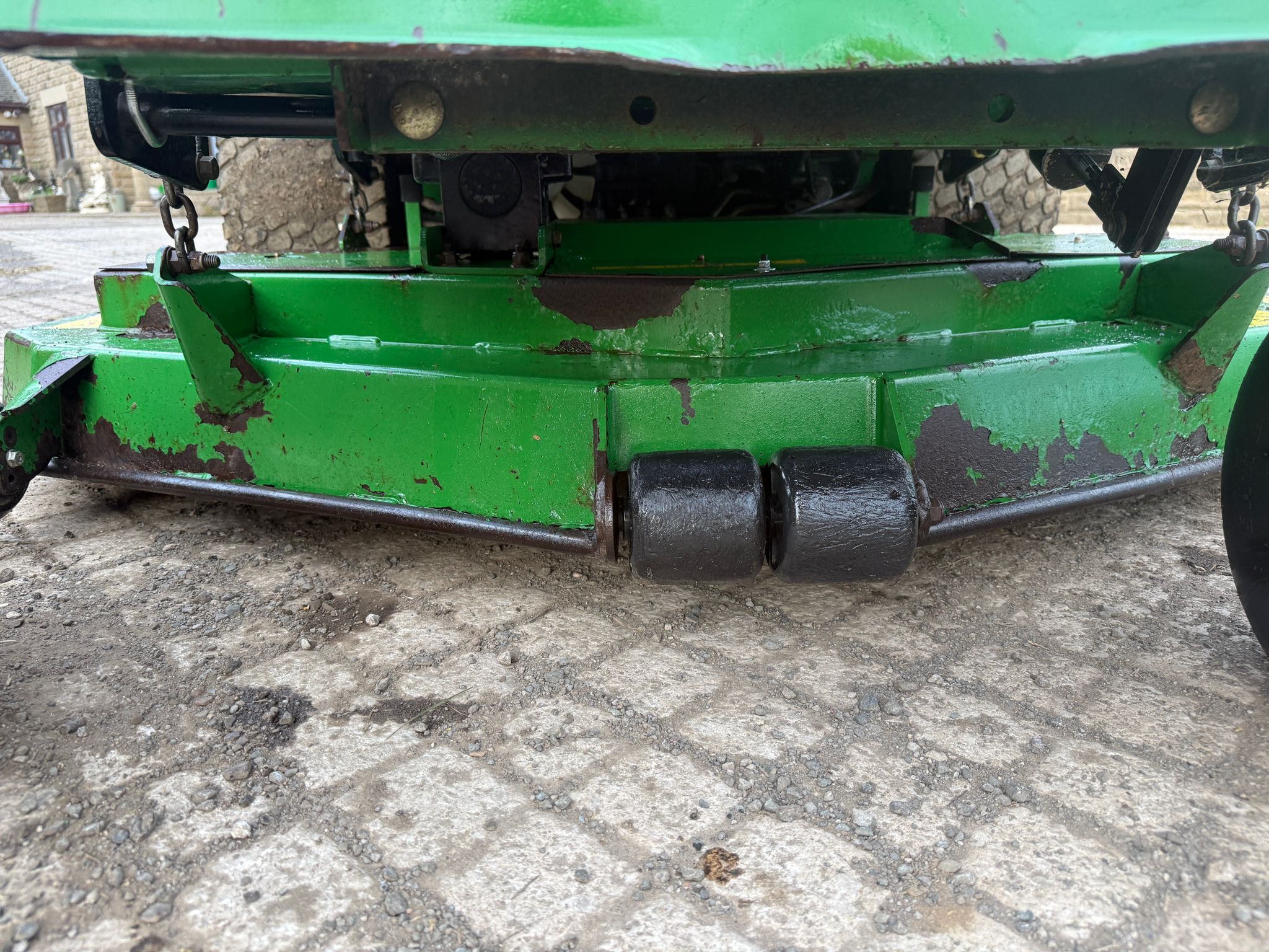 2009 John Deere mower for sale in Pilsley, Chesterfield — photo 3