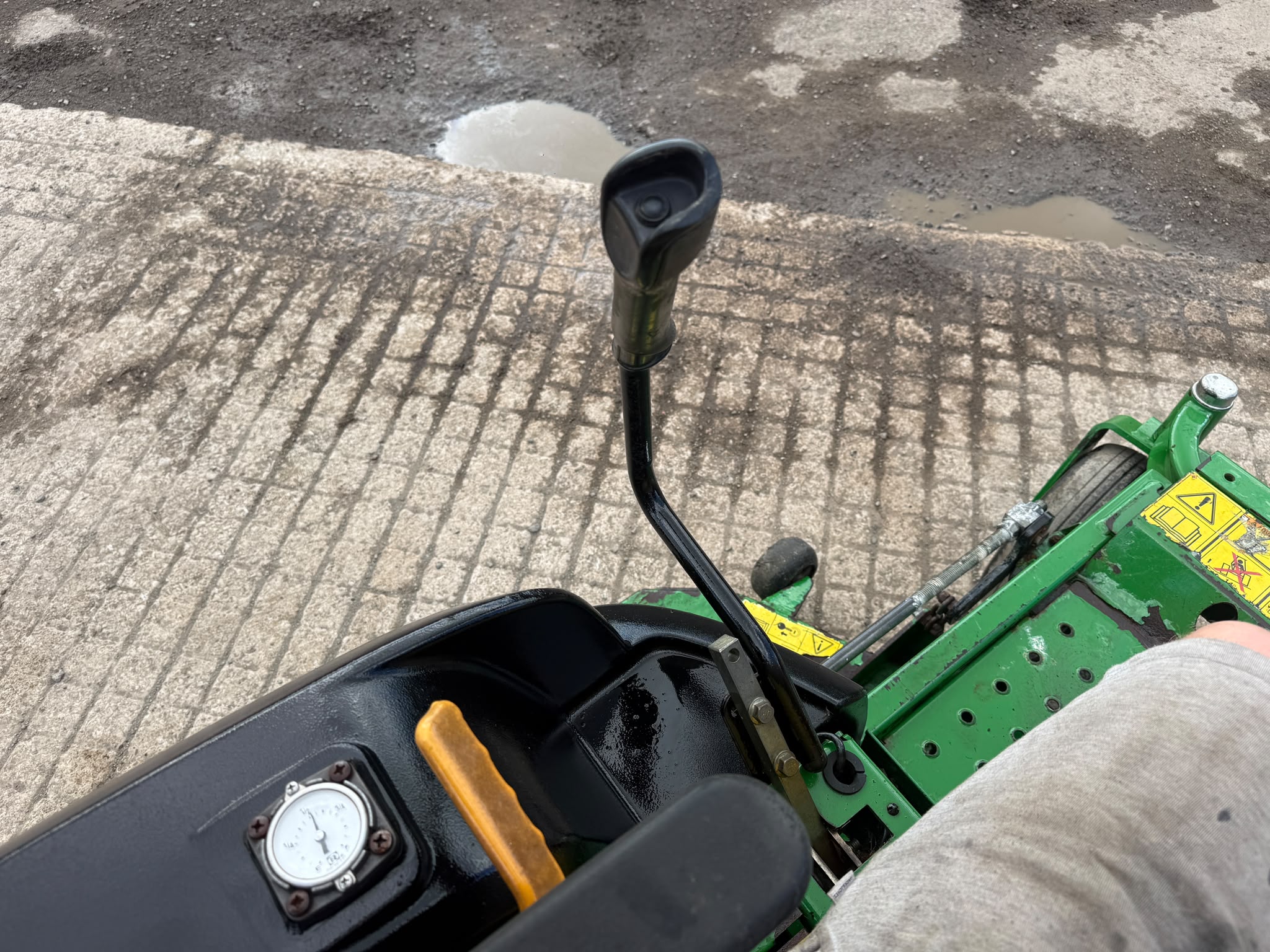 2012 John Deere mower for sale in Pilsley, Chesterfield — photo 6