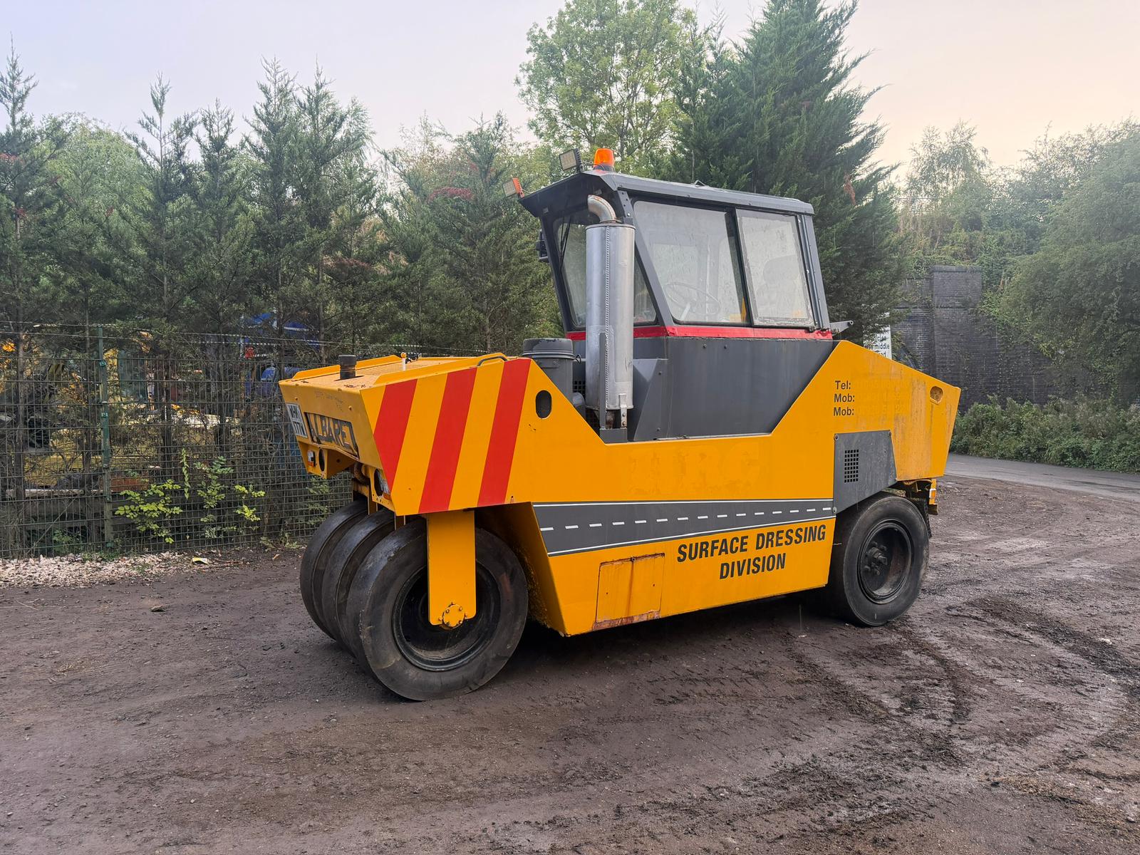 ALBARET PF2 ORTHOPACTOR RUBBER WHEELED COMPACTOR compactor for sale in Pilsley, Chesterfield — photo 2