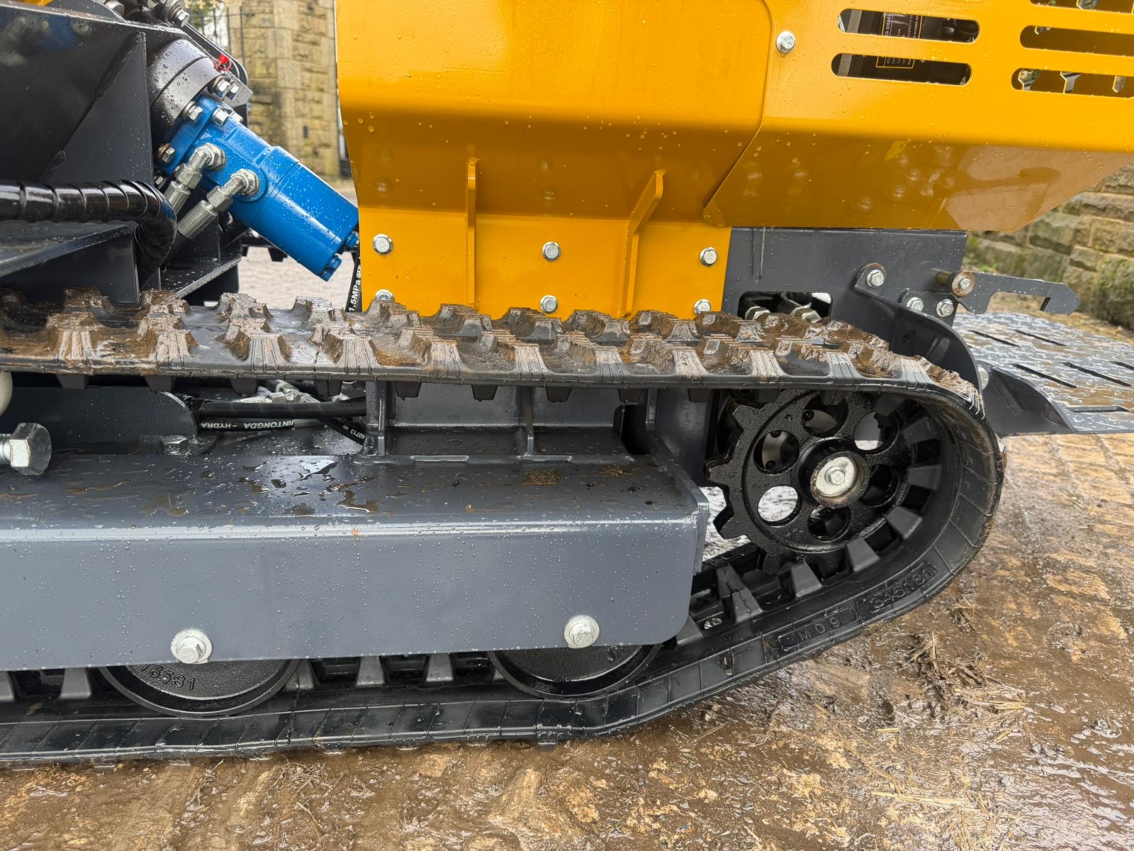 NEW/UNUSED CAPTOK CK-JBC400D DIESEL COMPACT TRACKED SELF LOADING CONCRETE CEMENT MIXER other for sale in Pilsley, Chesterfield — photo 5