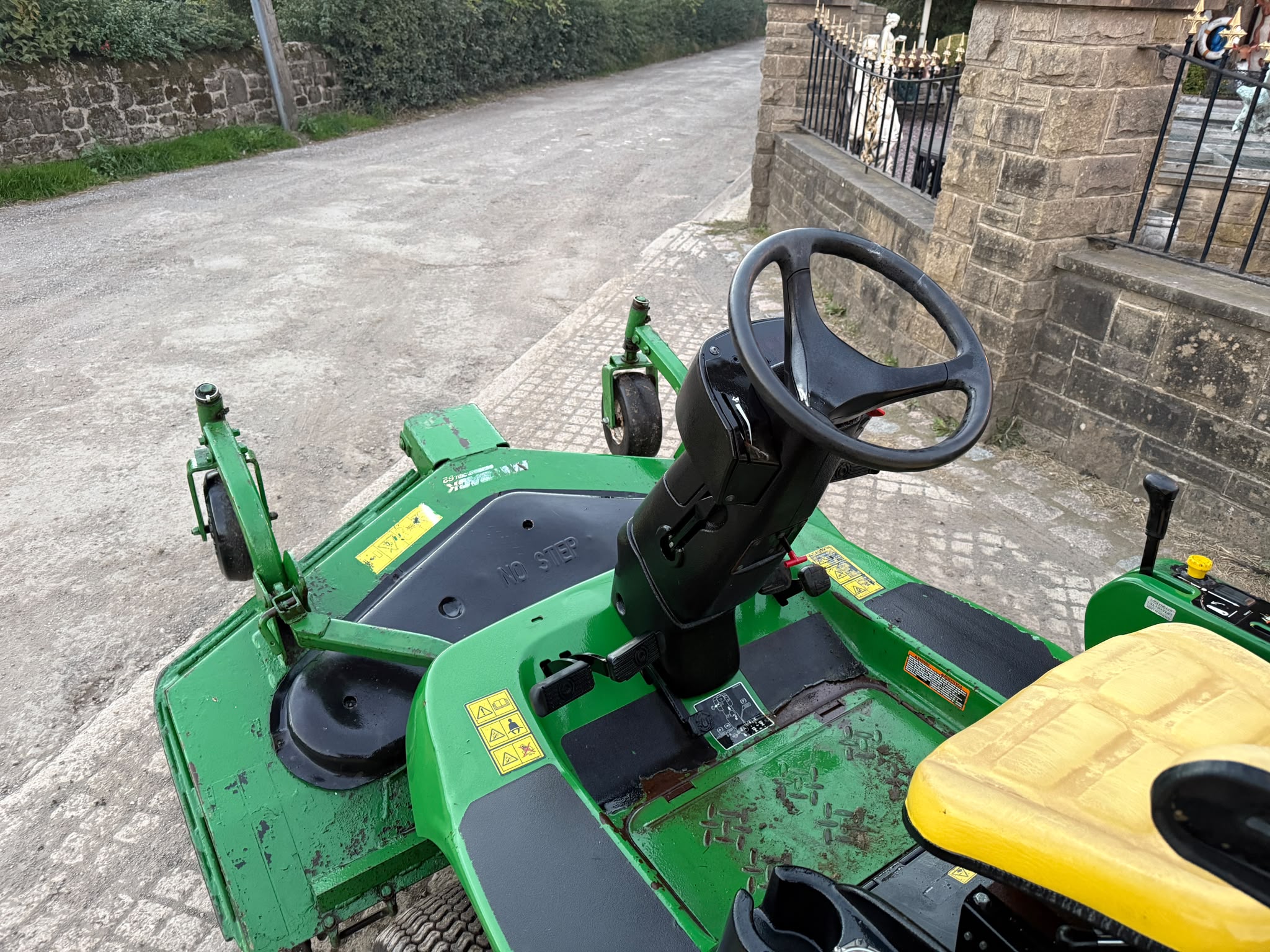 2014 John Deere tractor for sale in Pilsley, Chesterfield — photo 7
