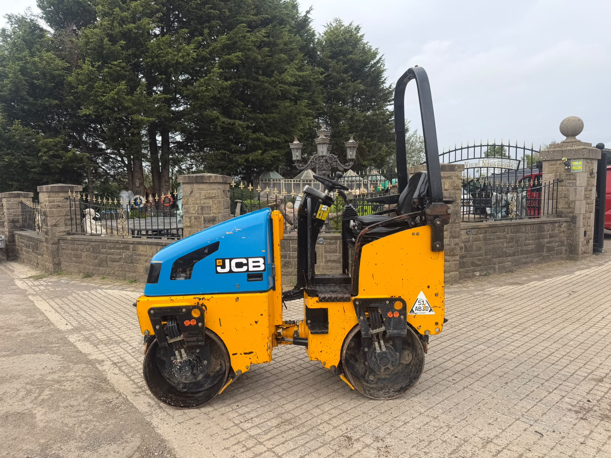 2009 JCB compactor for sale in Pilsley, Chesterfield — photo 2