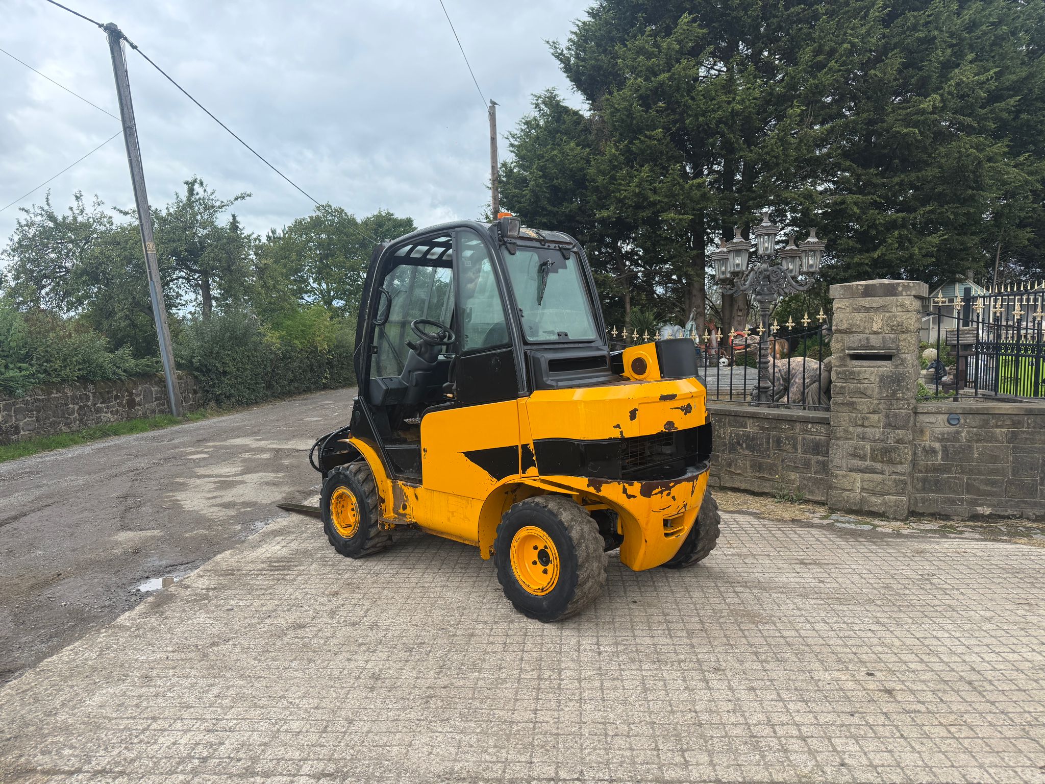 2014 JCB forklift for sale in Pilsley, Chesterfield — photo 11