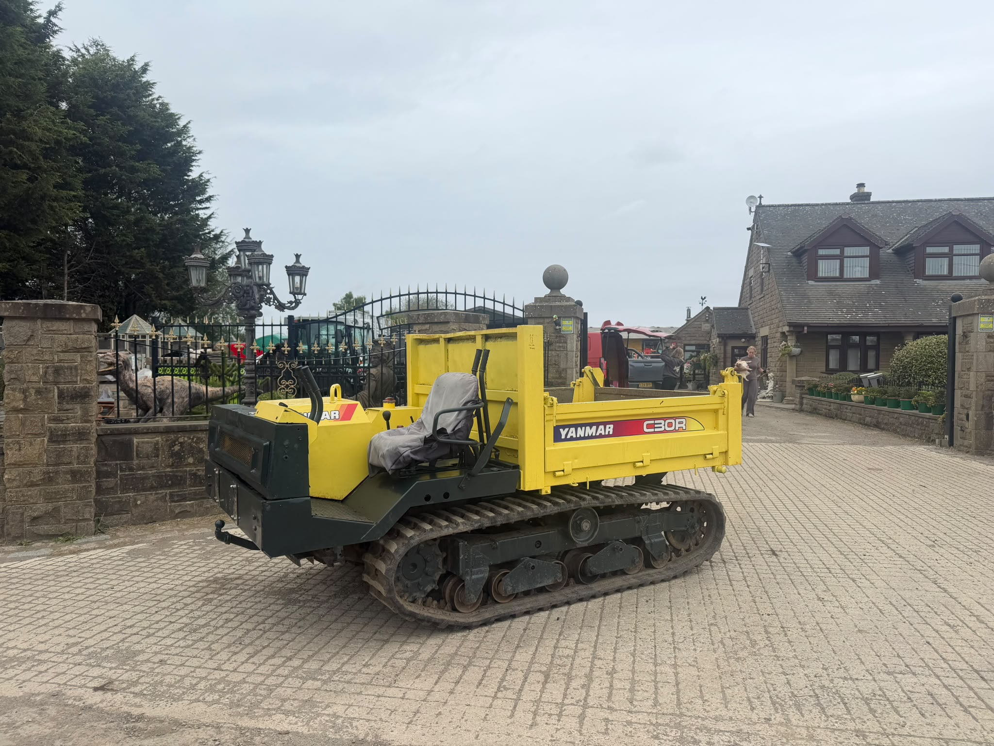 Yanmar dumper for sale in Pilsley, Chesterfield — photo 10