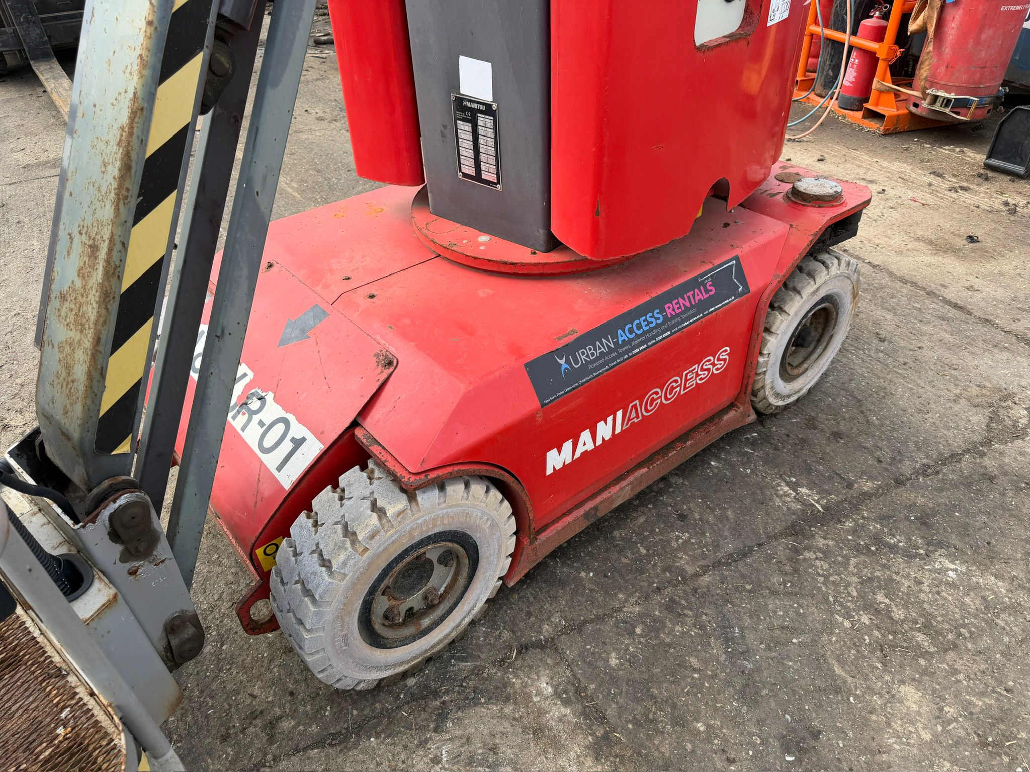 Manitou telehandler for sale in Pilsley, Chesterfield — photo 7