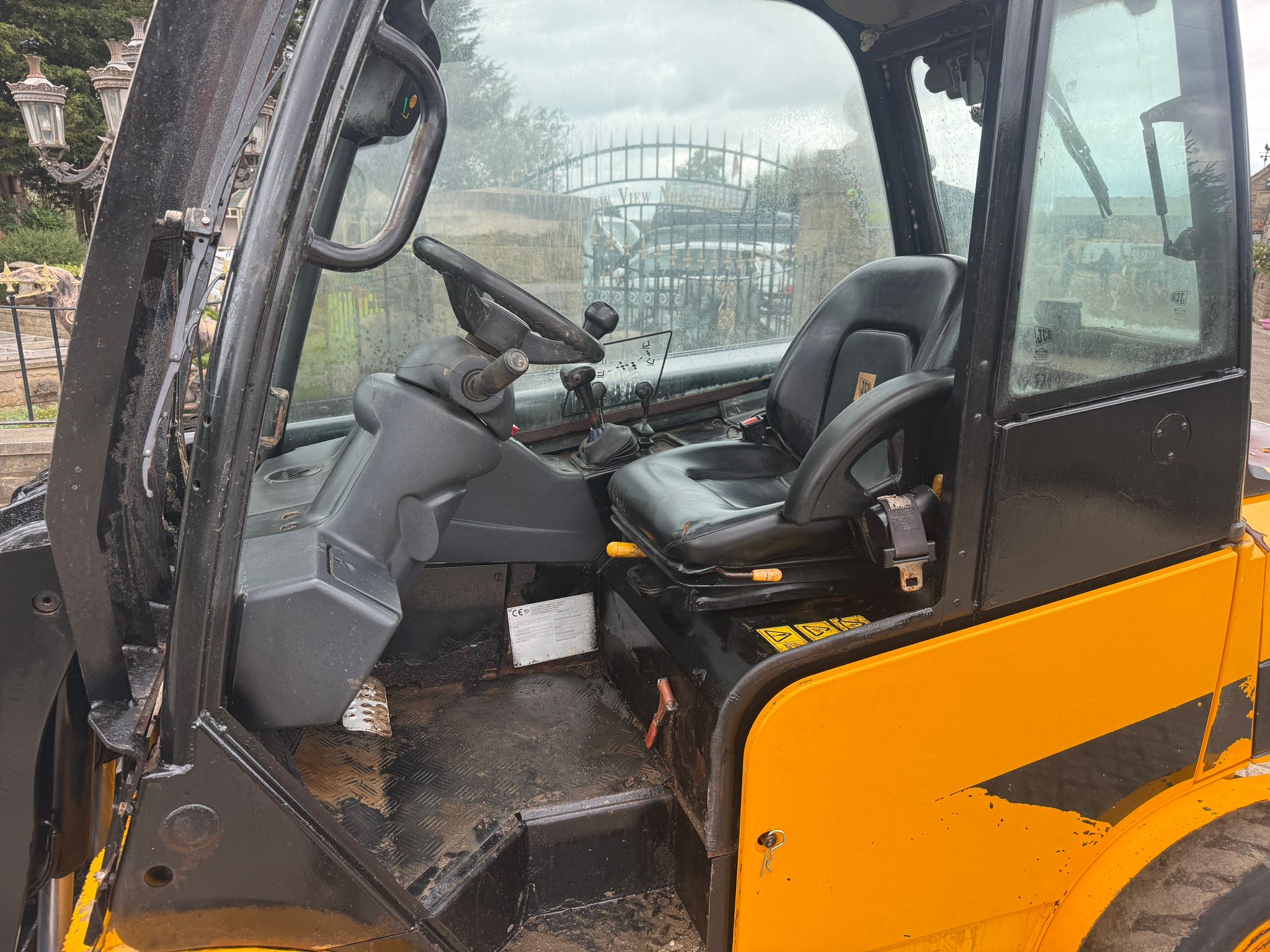 2014 JCB forklift for sale in Pilsley, Chesterfield — photo 4