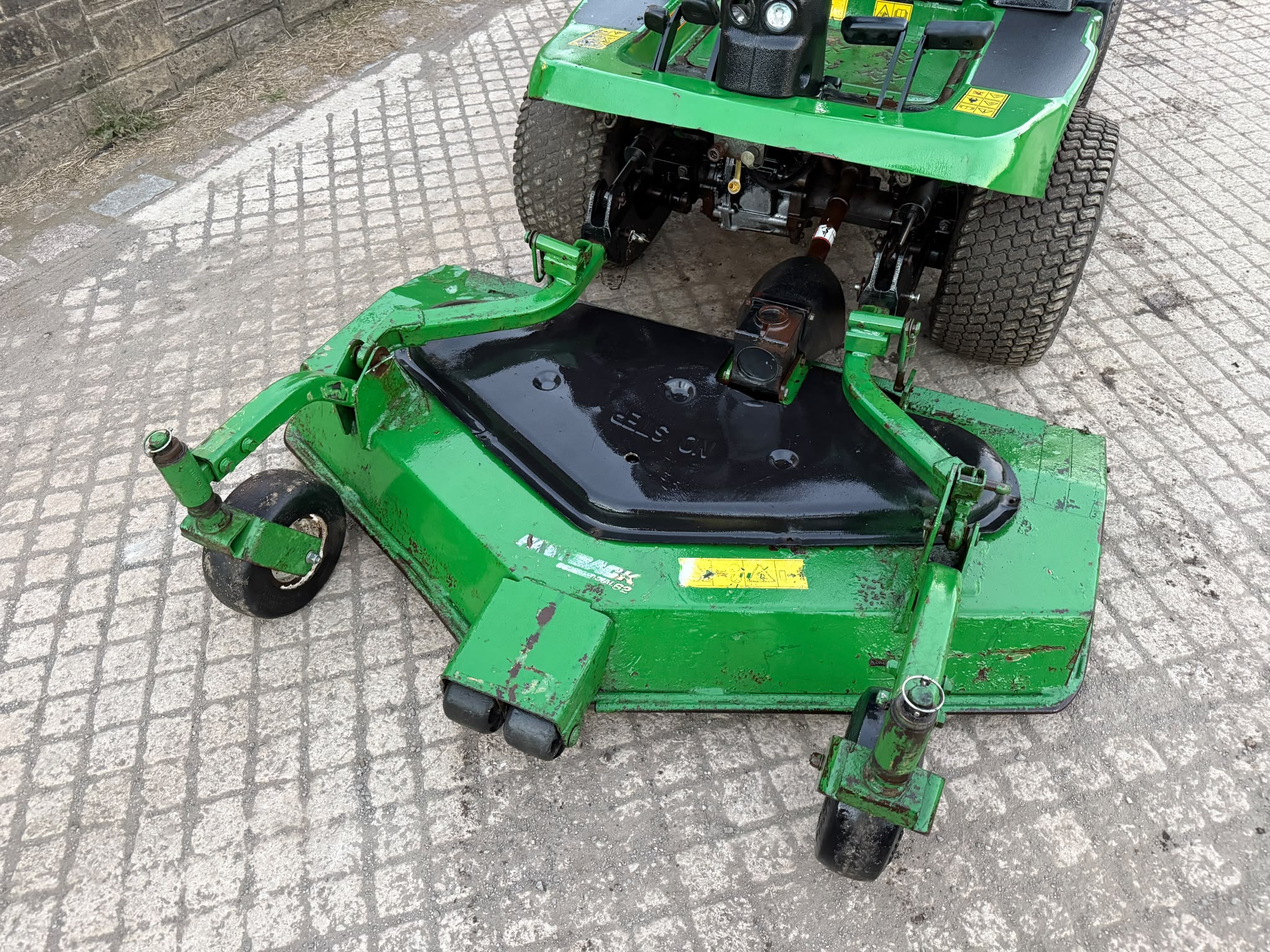 2014 John Deere tractor for sale in Pilsley, Chesterfield — photo 8
