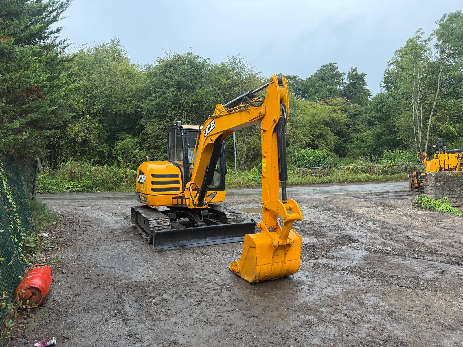 2015 JCB excavator for sale in Pilsley, Chesterfield — photo 11
