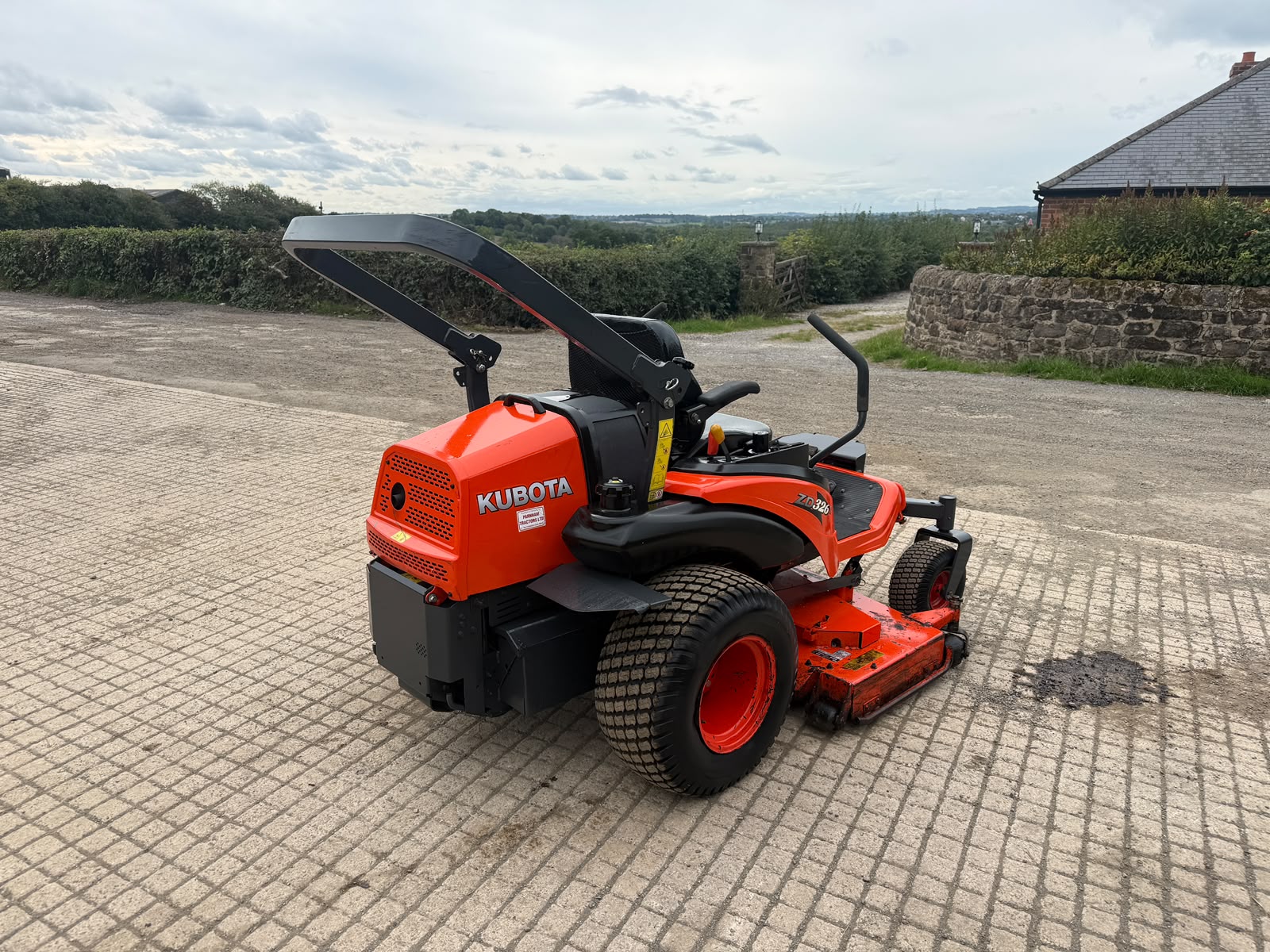 2015 Kubota mower for sale in Pilsley, Chesterfield — photo 11