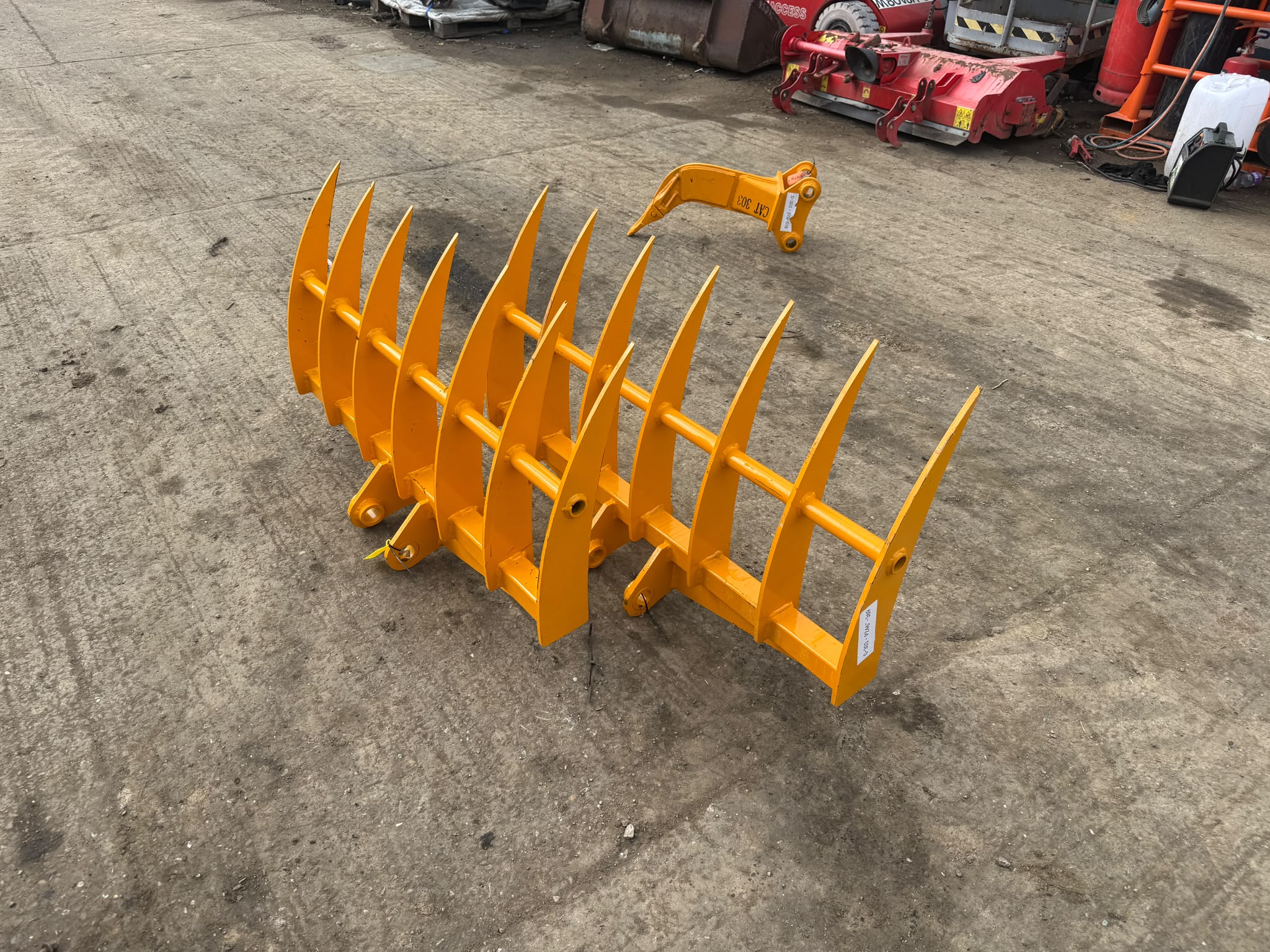 NEW/UNUSED 46” EXCAVATOR LANDRAKE - 40MM PINS excavator for sale in Pilsley, Chesterfield — photo 8