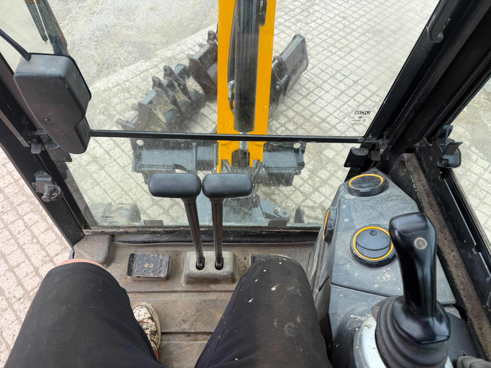 2022 JCB excavator for sale in Pilsley, Chesterfield — photo 2