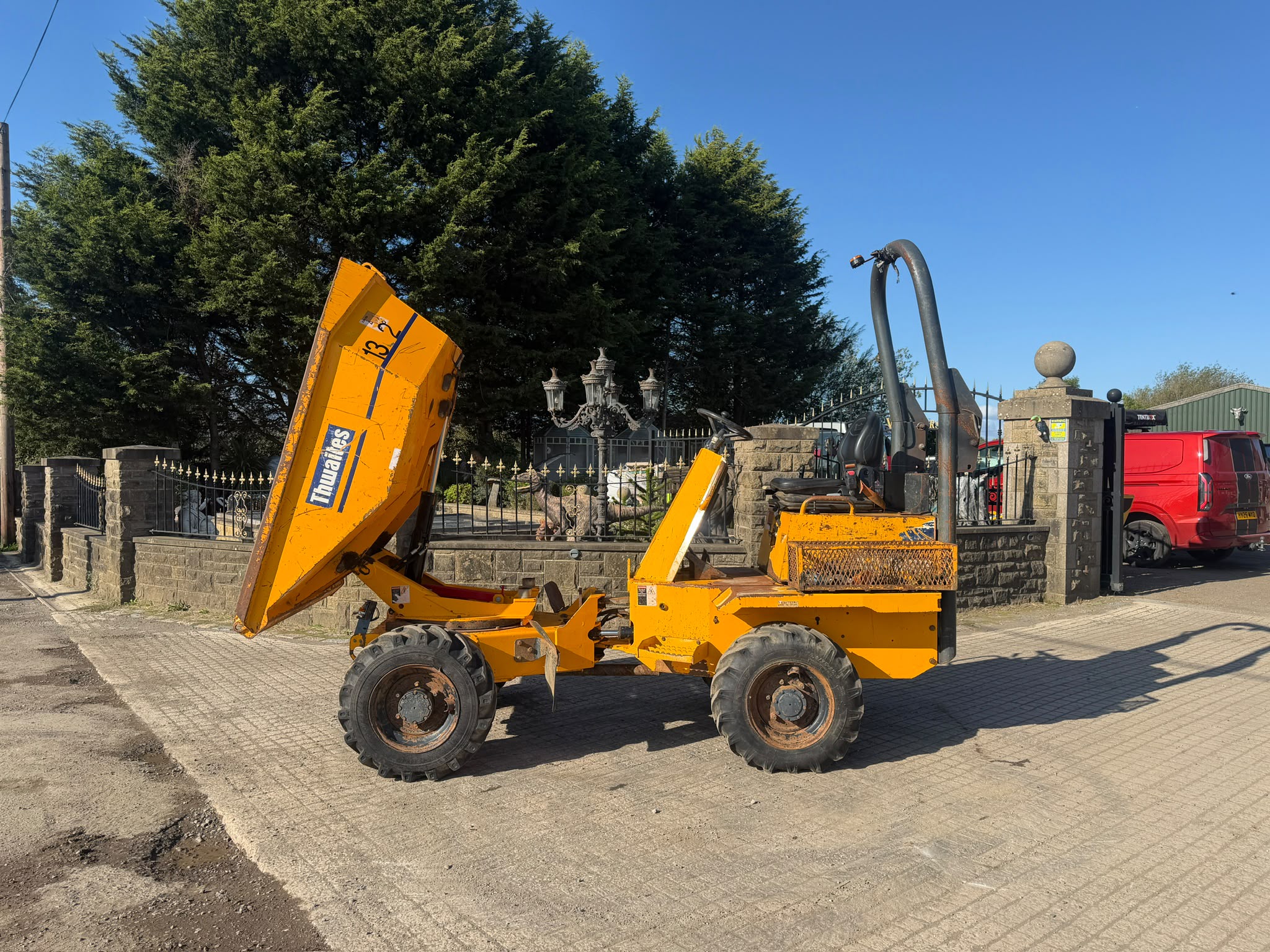 2008 Thwaites dumper for sale in Pilsley, Chesterfield — photo 8