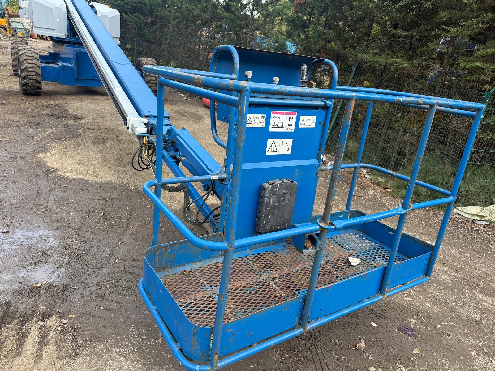 Genie boom lift for sale in Pilsley, Chesterfield — photo 3