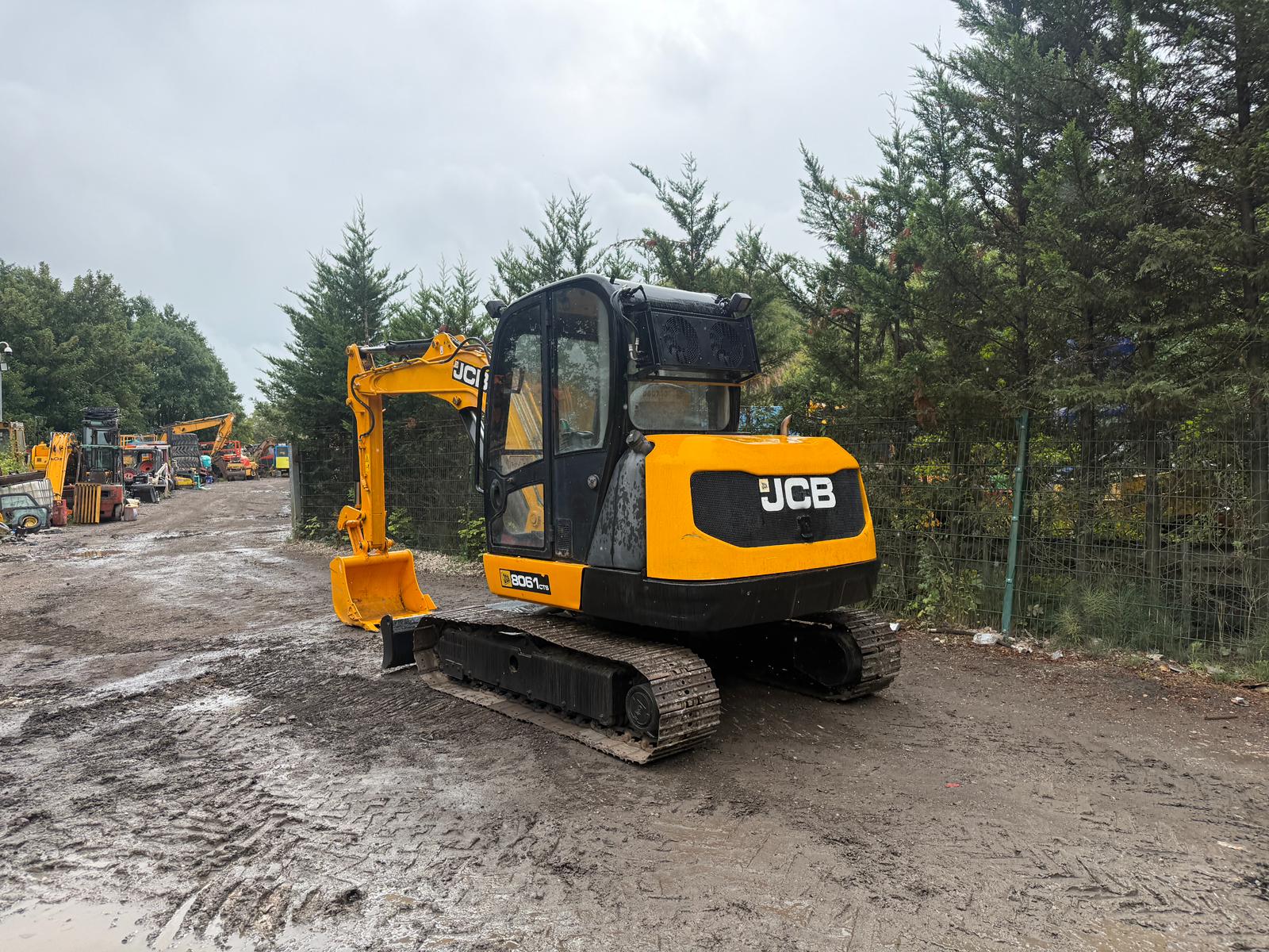 2015 JCB excavator for sale in Pilsley, Chesterfield — photo 2