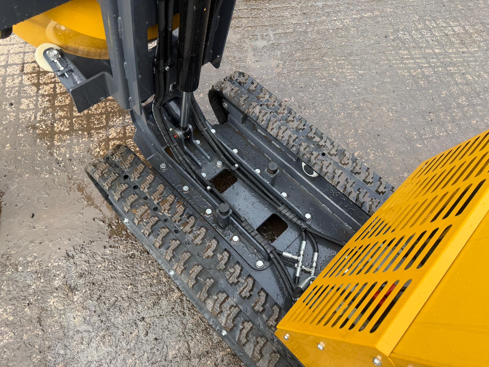 NEW/UNUSED CAPTOK CK-JBC400D DIESEL COMPACT TRACKED SELF LOADING CONCRETE CEMENT MIXER other for sale in Pilsley, Chesterfield — photo 9