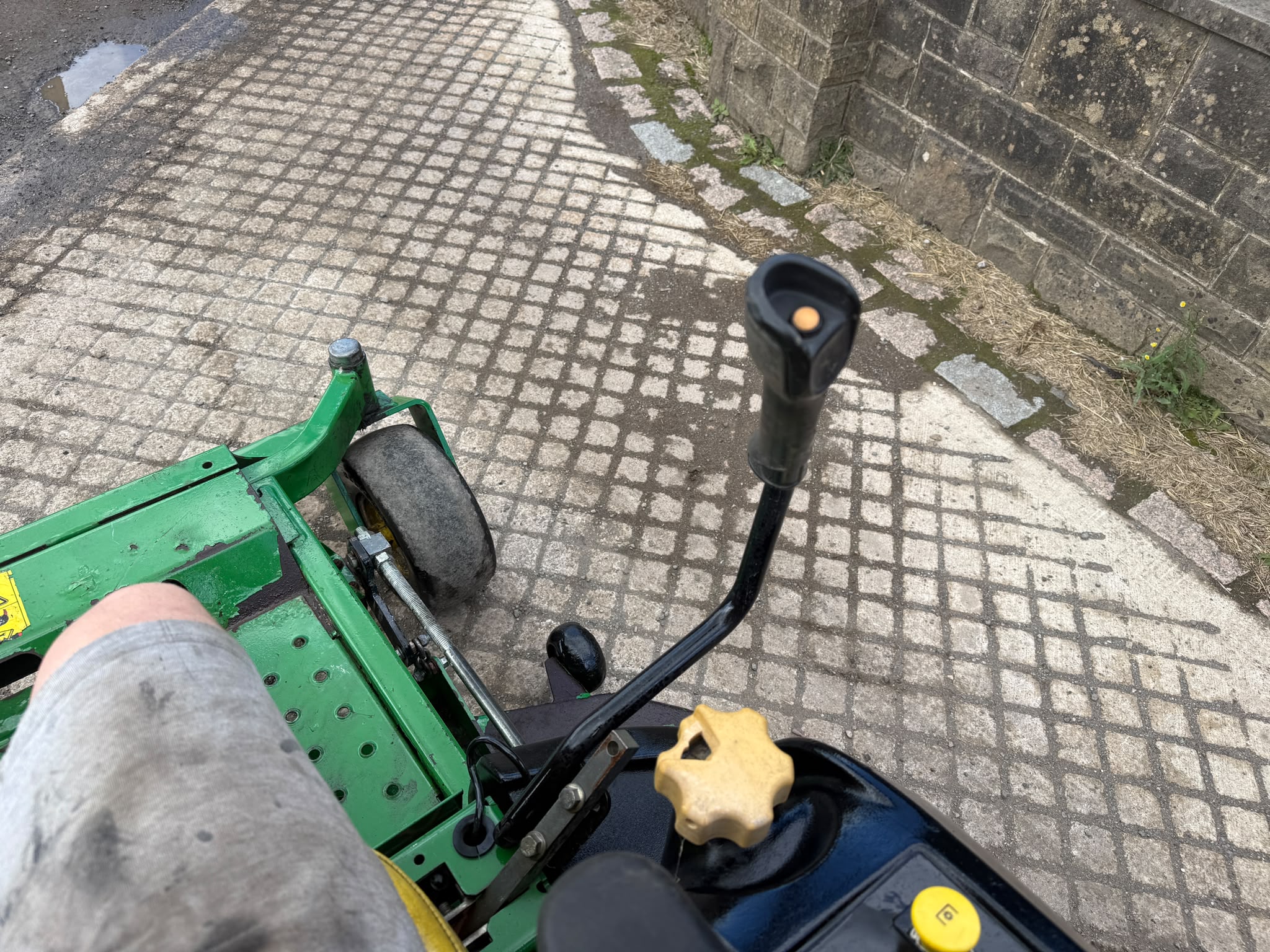 2012 John Deere mower for sale in Pilsley, Chesterfield — photo 5