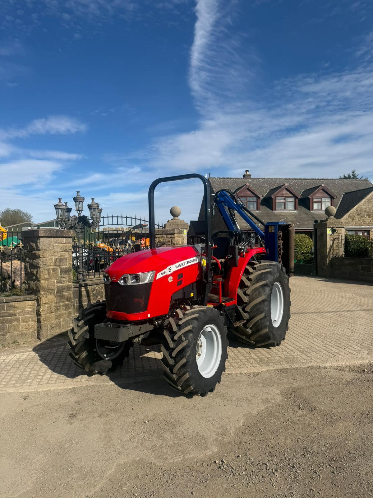 2023/73 MASSEY FERGUSON 1755E 55HP 4WD COMPACT TRACTOR