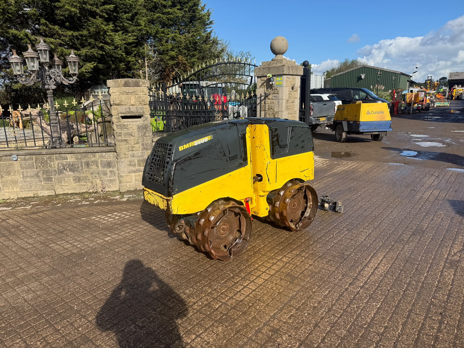 2017 BOMAG BMP8500 REMOTE CONTROLLED TRENCH ROLLER